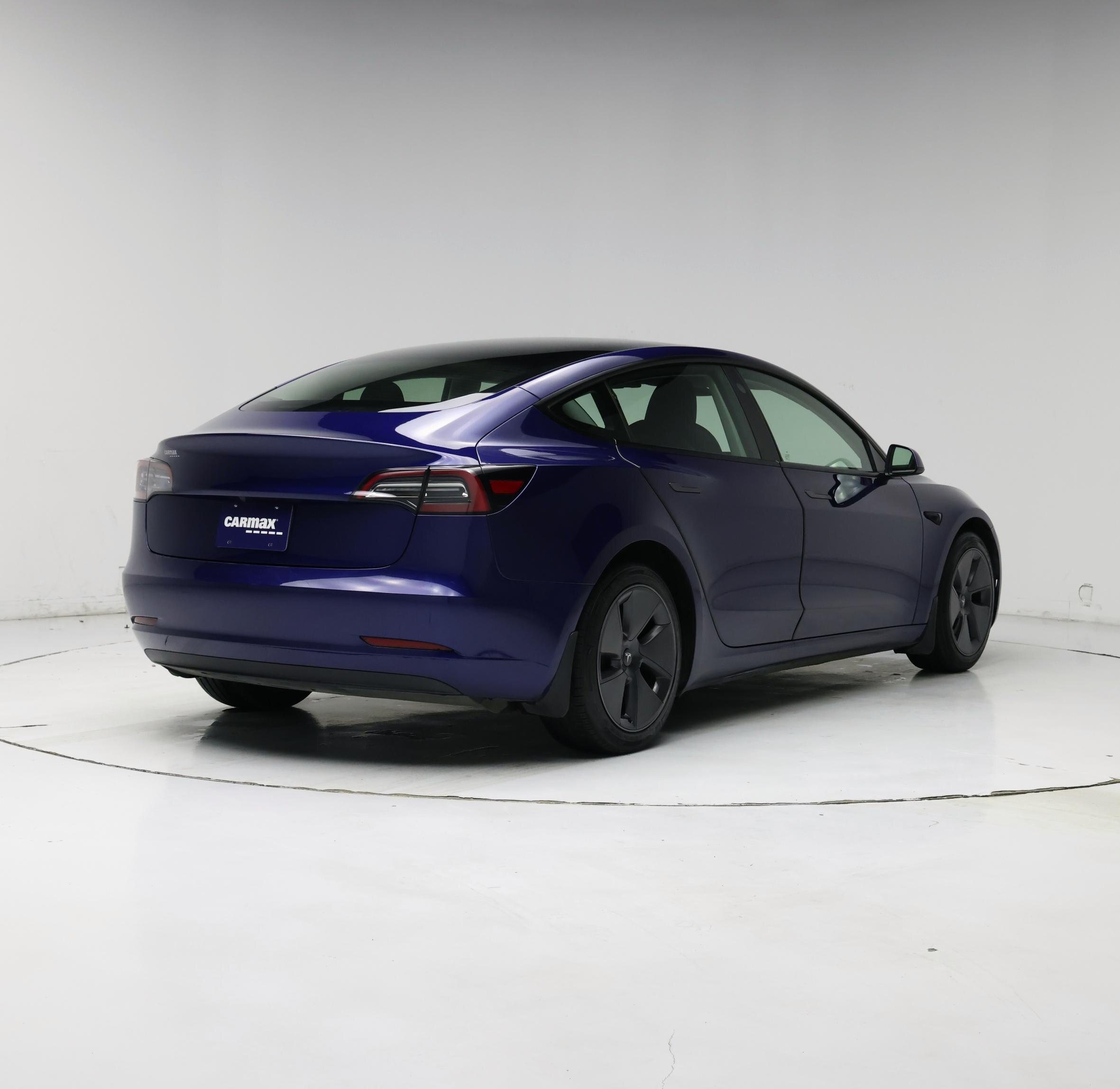 Thumbnail: 2023 Tesla Model 3 - 8