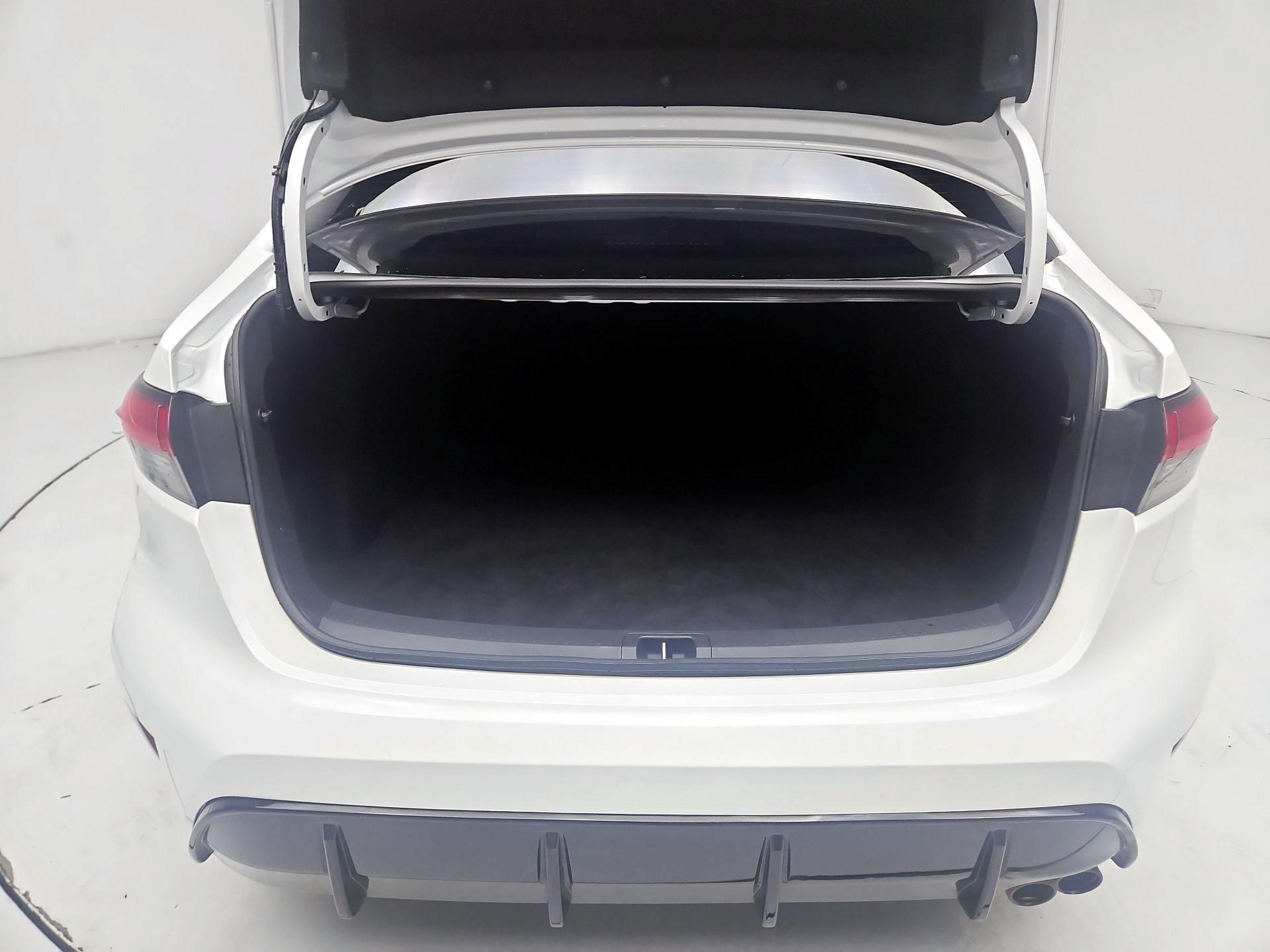 Thumbnail: 2024 Toyota Corolla - 20