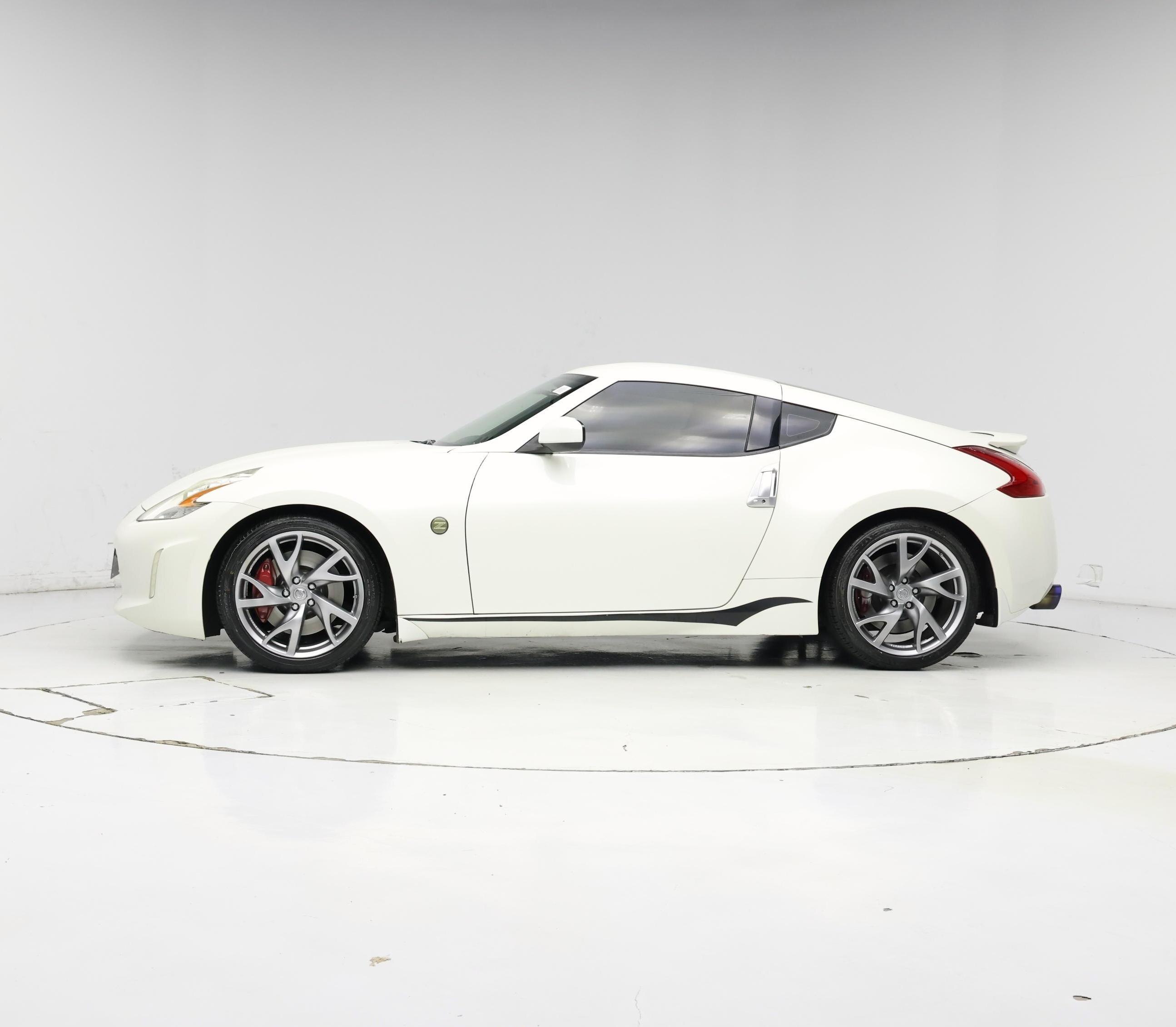 Thumbnail: 2017 Nissan Z - 3