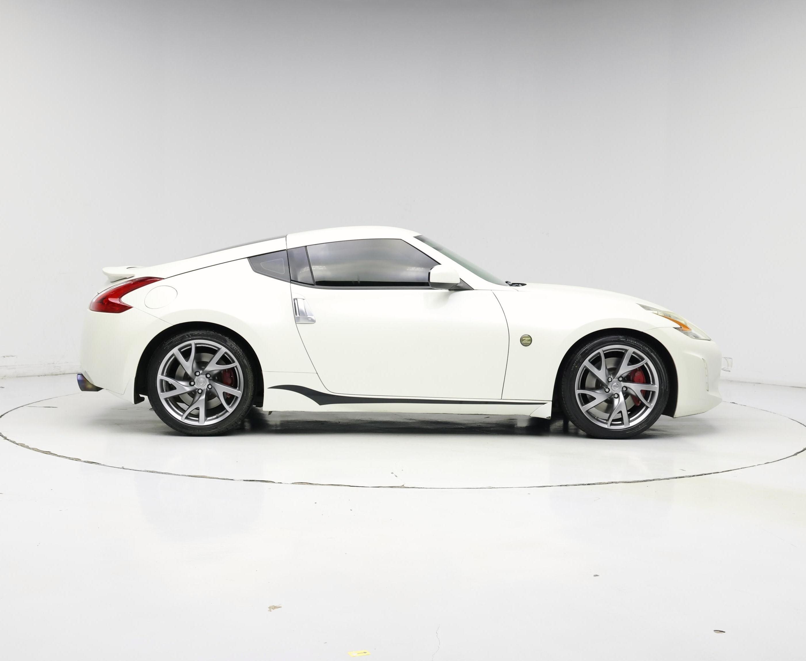 Thumbnail: 2017 Nissan Z - 7