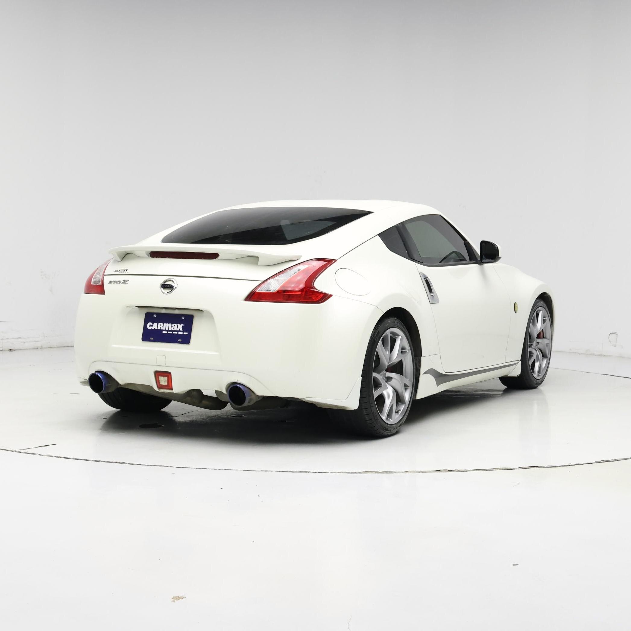Thumbnail: 2017 Nissan Z - 8