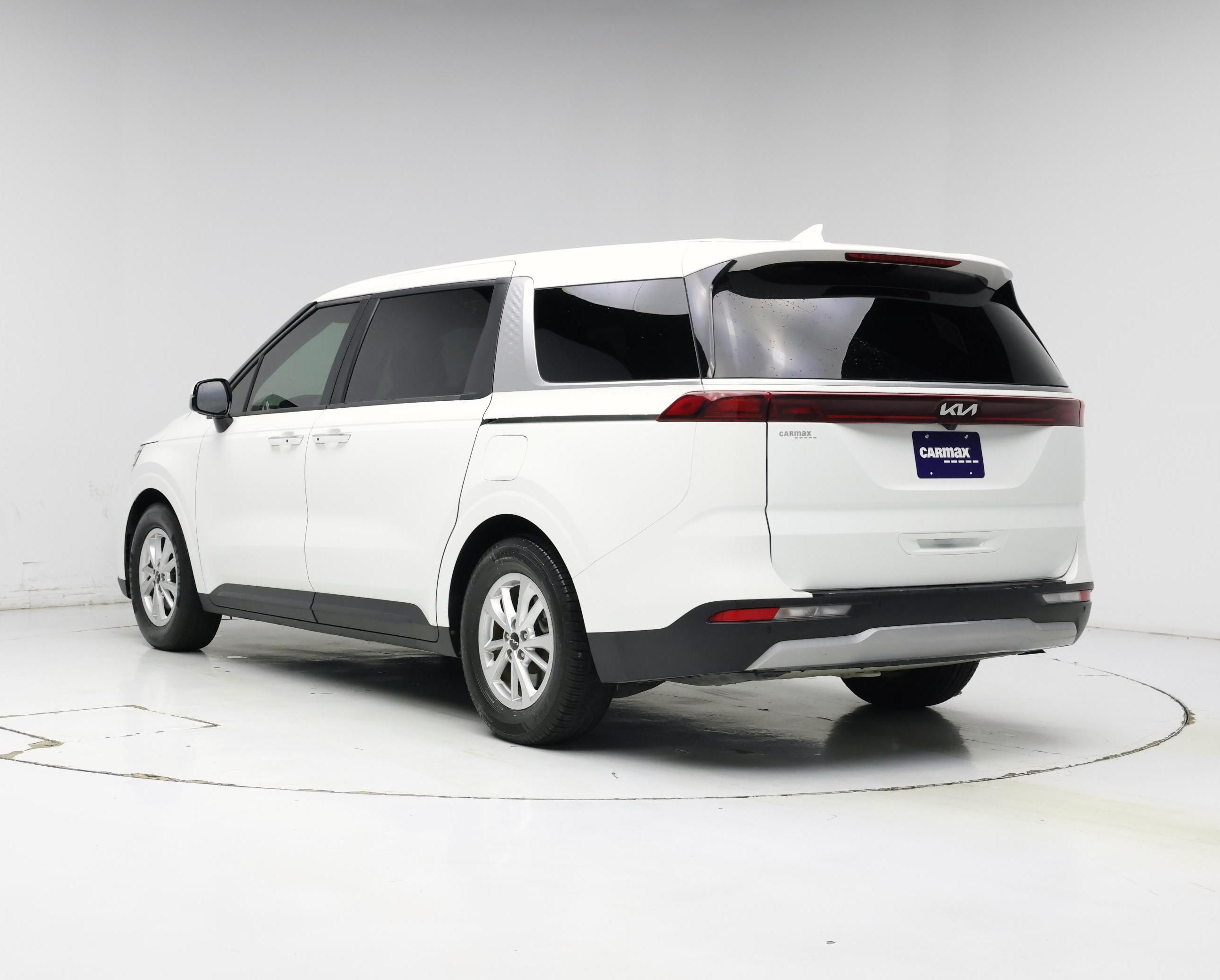 Thumbnail: 2022 Kia Carnival - 2