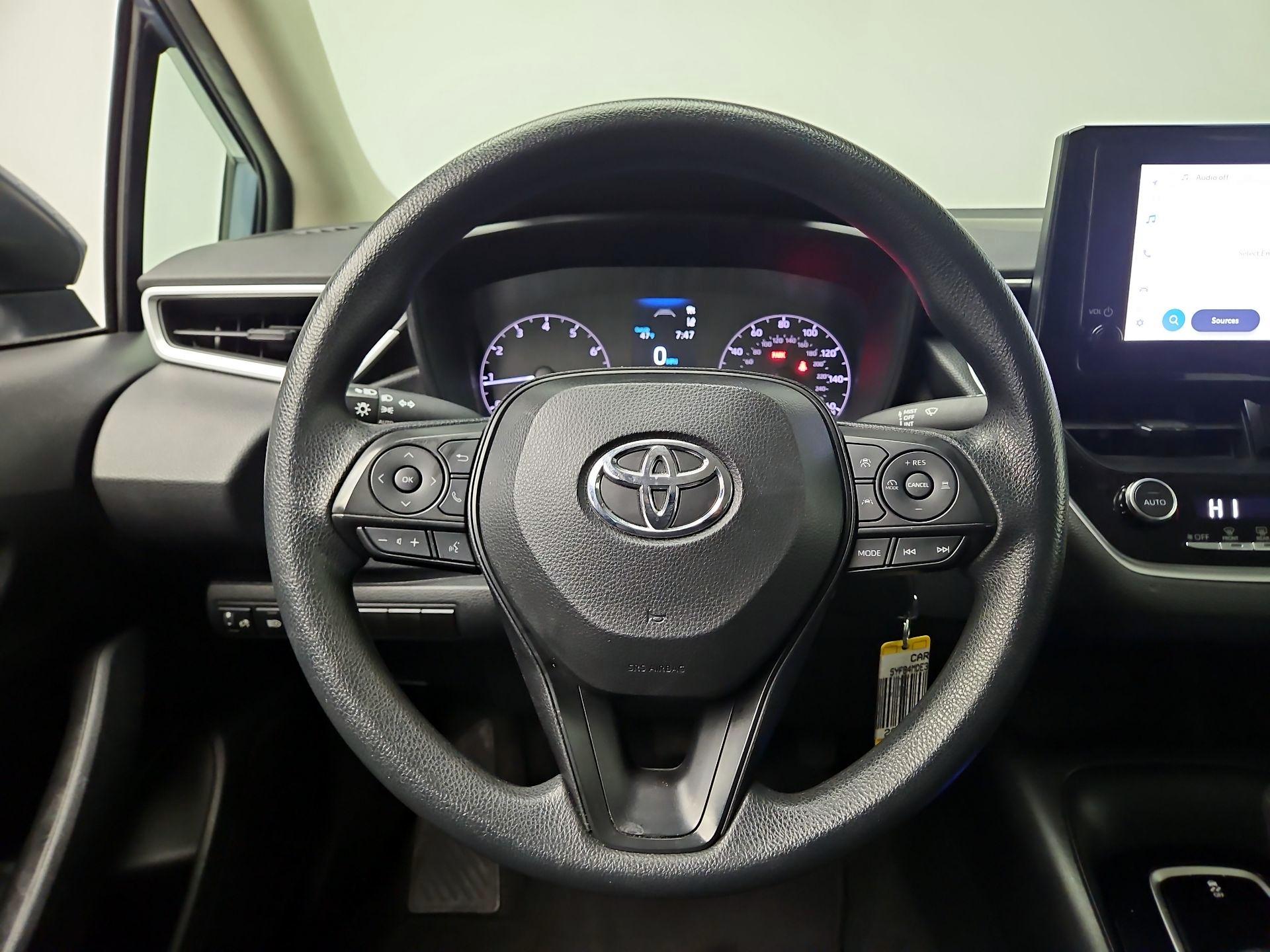 Thumbnail: 2023 Toyota Corolla - 10