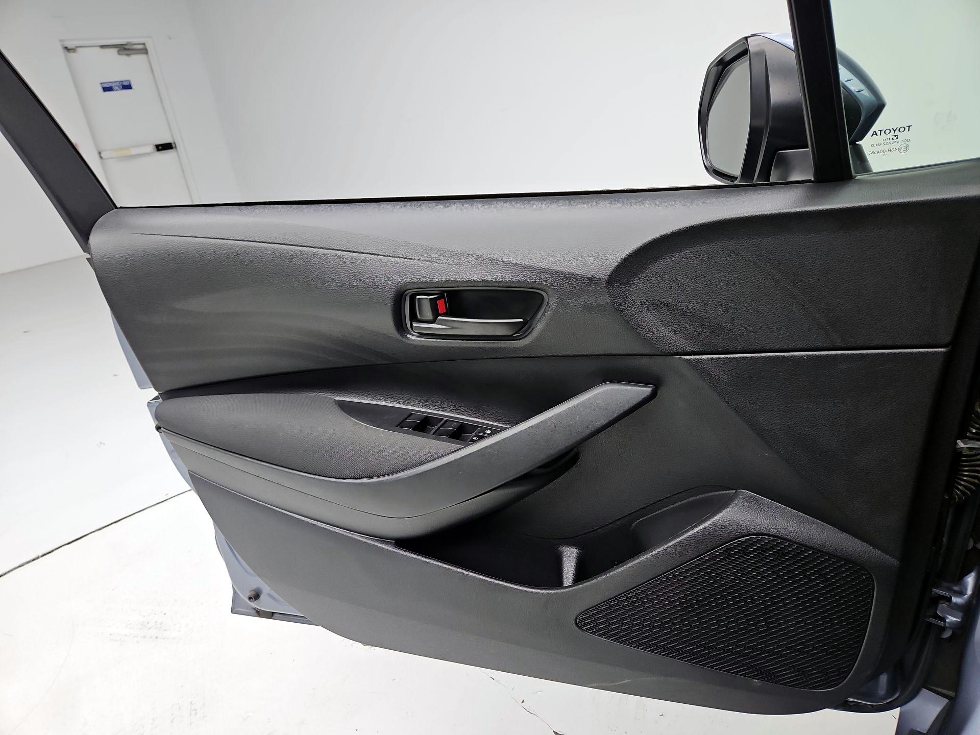 Thumbnail: 2023 Toyota Corolla - 12