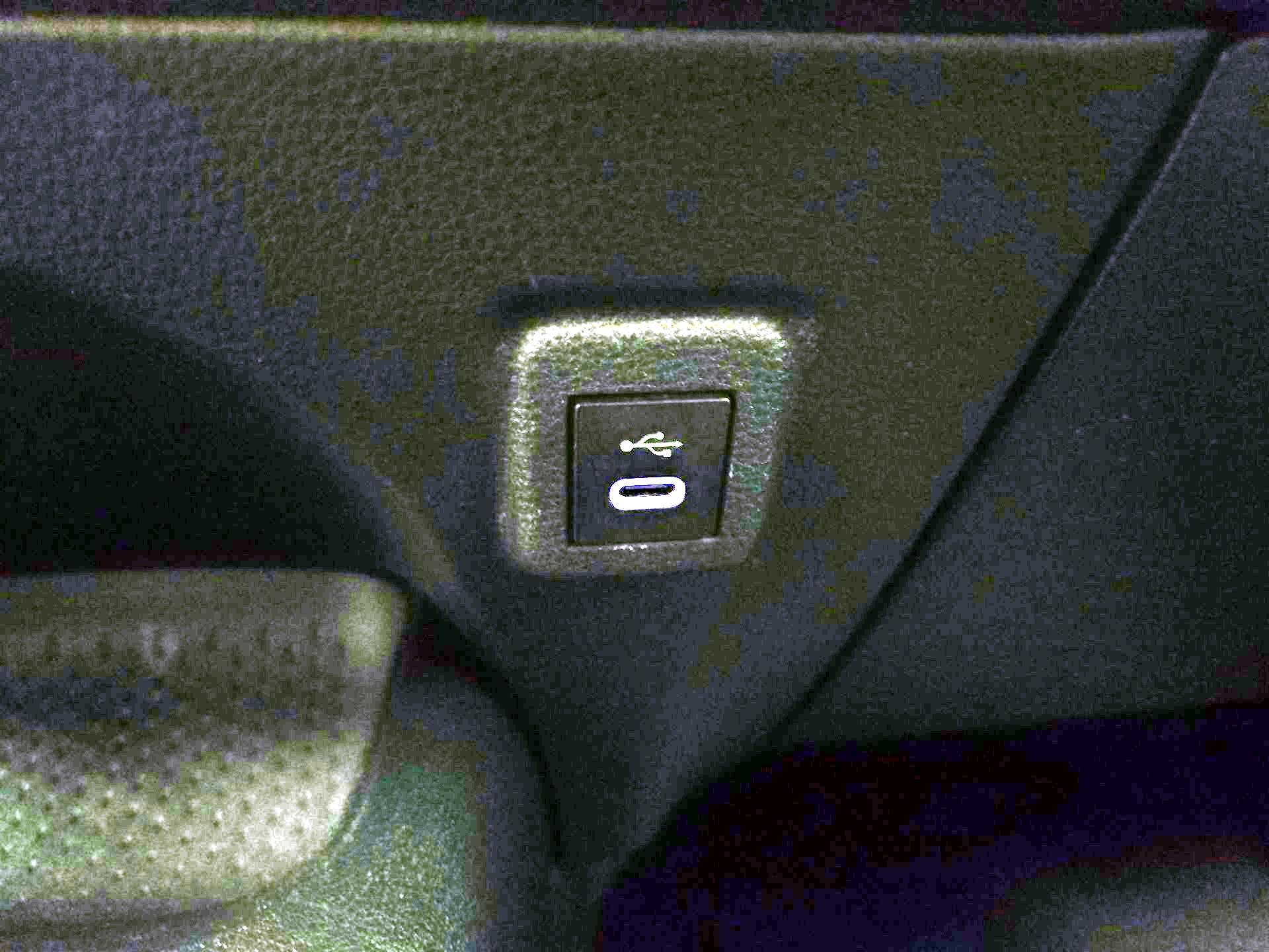 Thumbnail: 2023 Toyota Corolla - 18