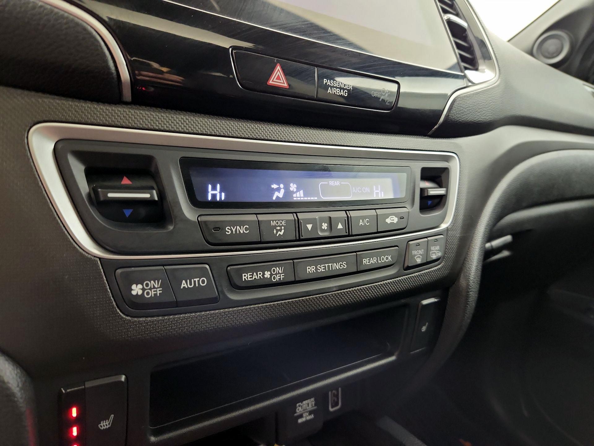 Thumbnail: 2022 Honda Pilot - 17