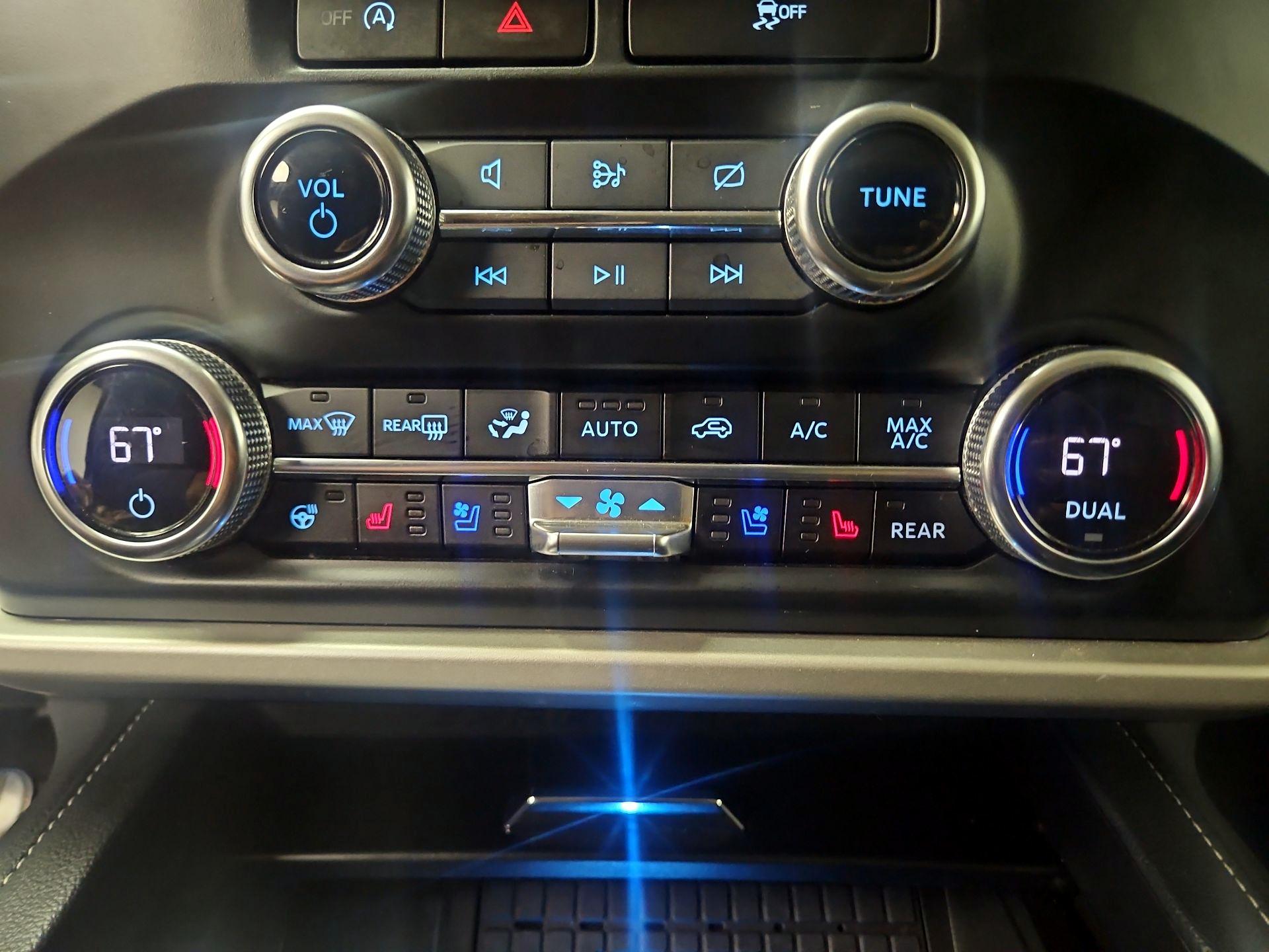 Thumbnail: 2024 Ford Expedition - 17