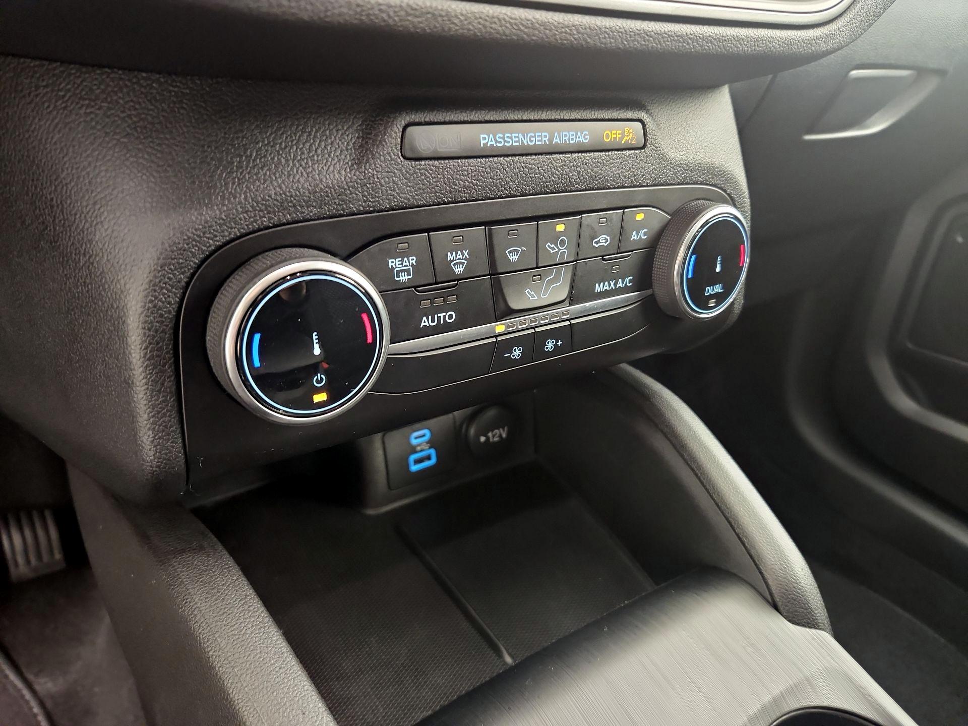 Thumbnail: 2023 Ford Escape - 16