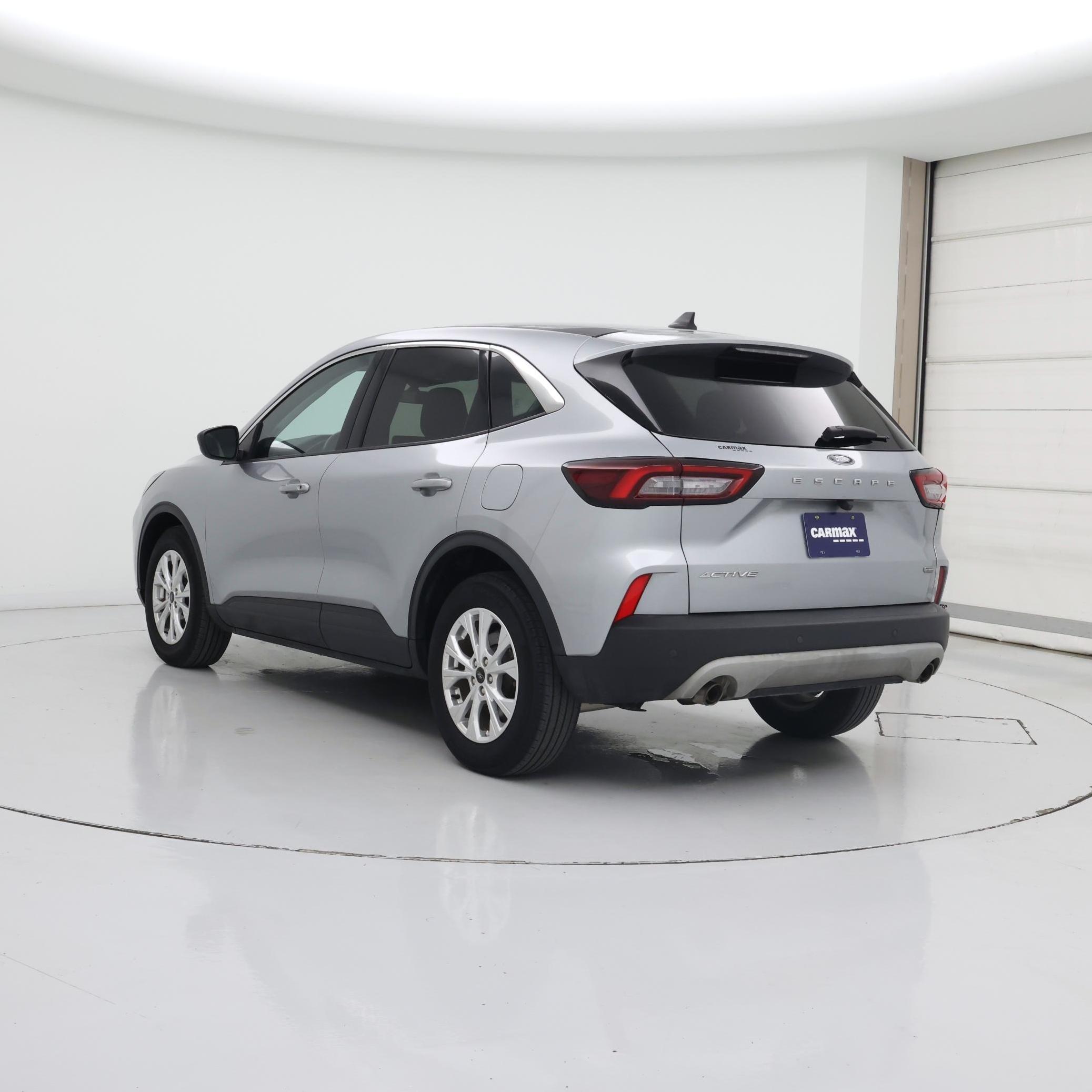 Thumbnail: 2023 Ford Escape - 2