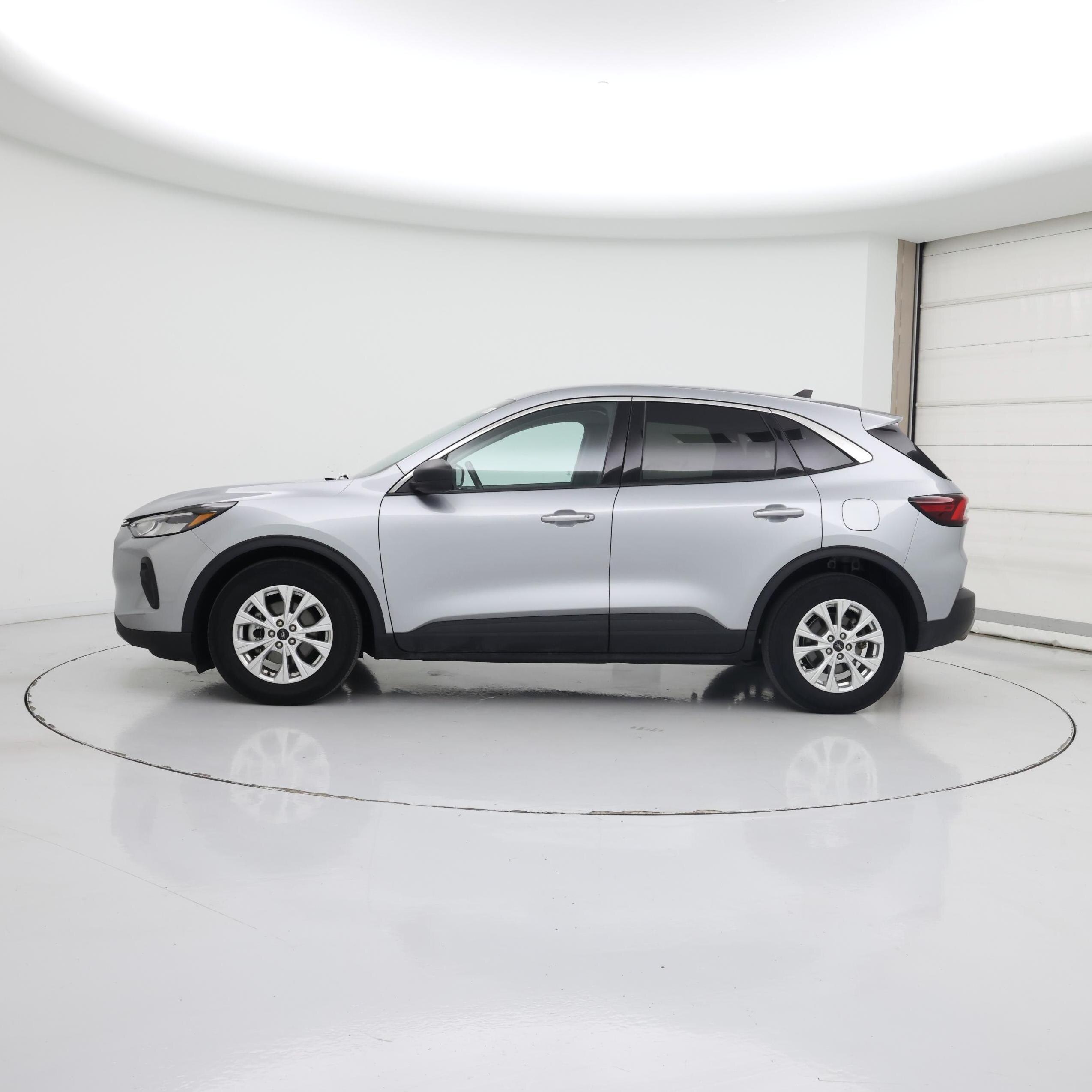 Thumbnail: 2023 Ford Escape - 3