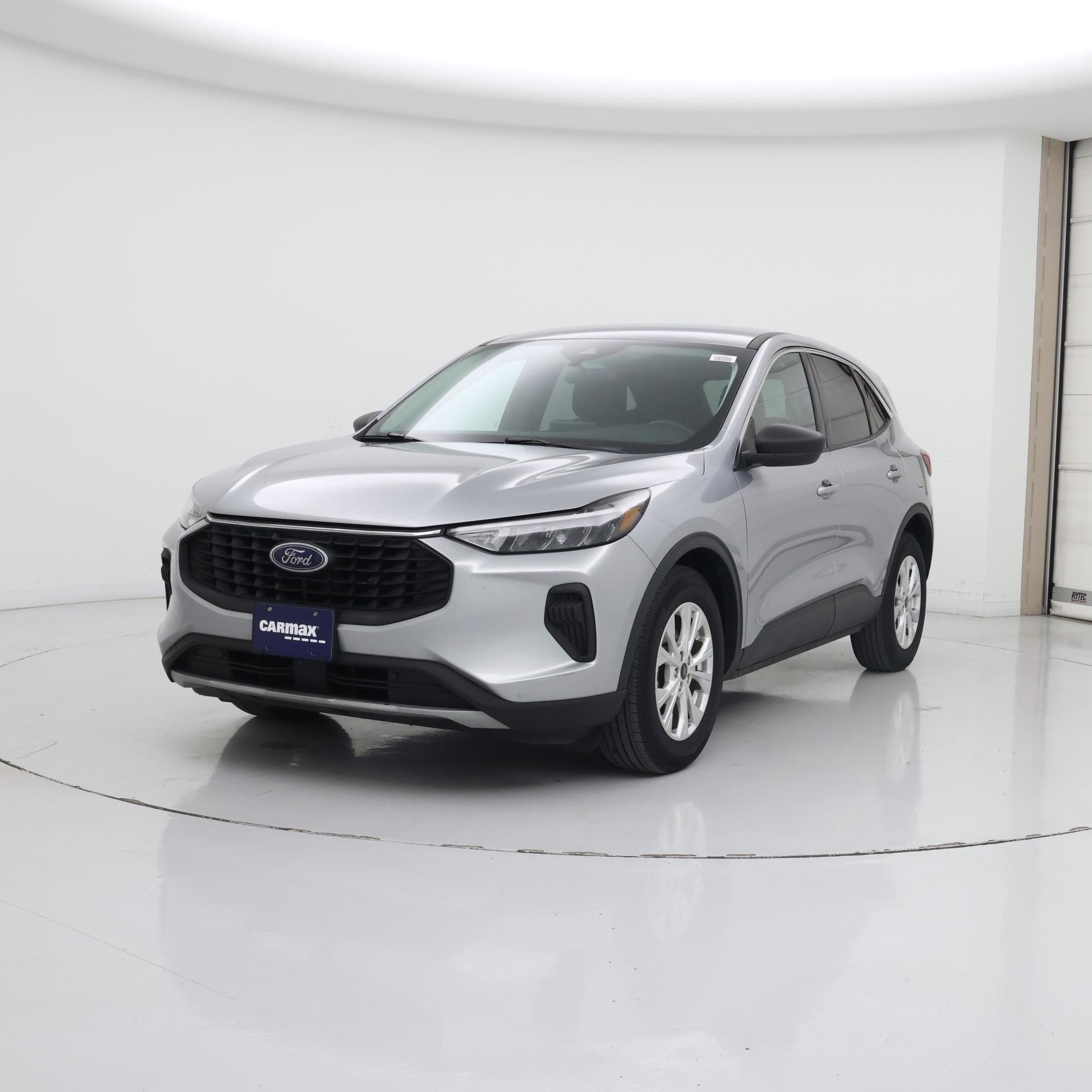 Thumbnail: 2023 Ford Escape - 4