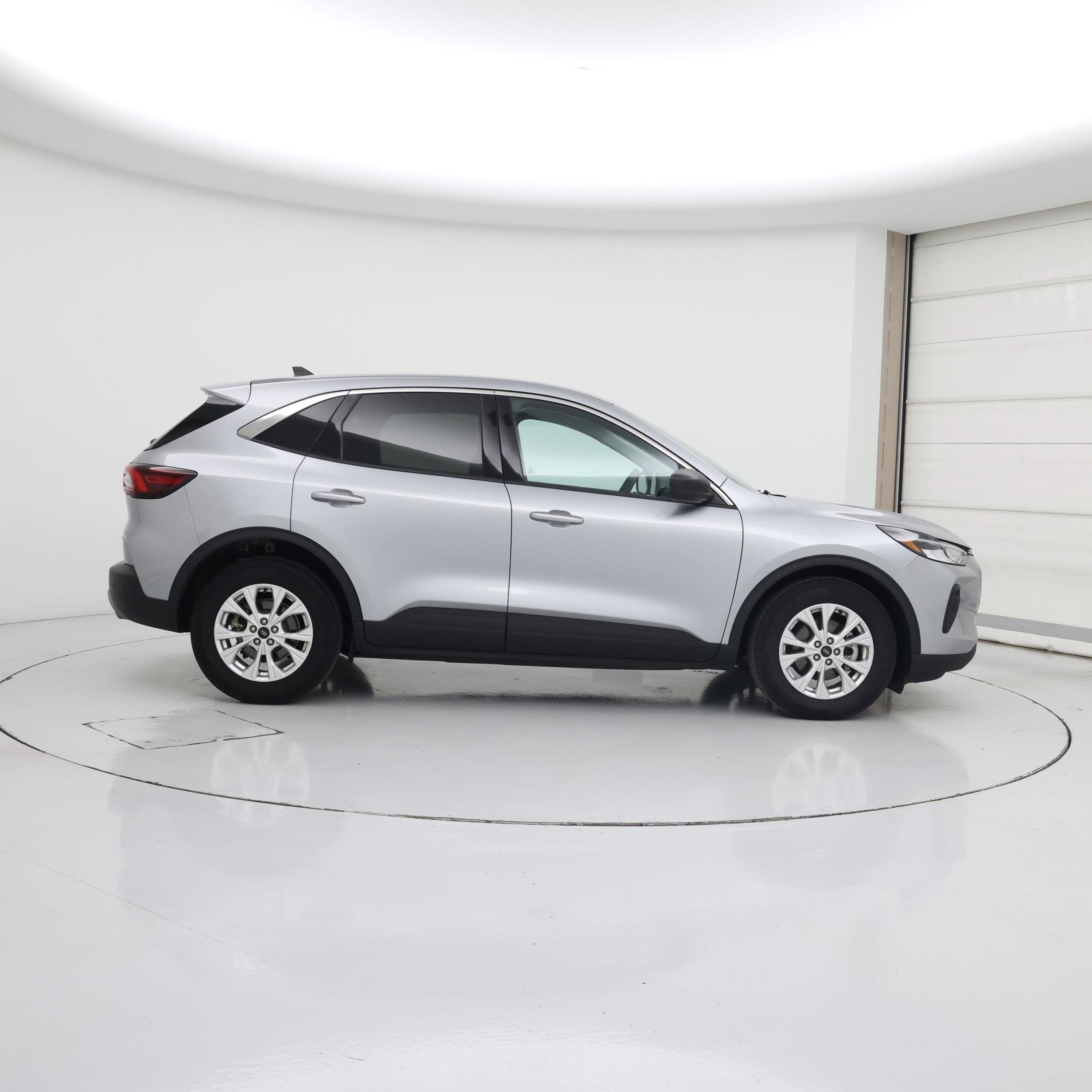 Thumbnail: 2023 Ford Escape - 7