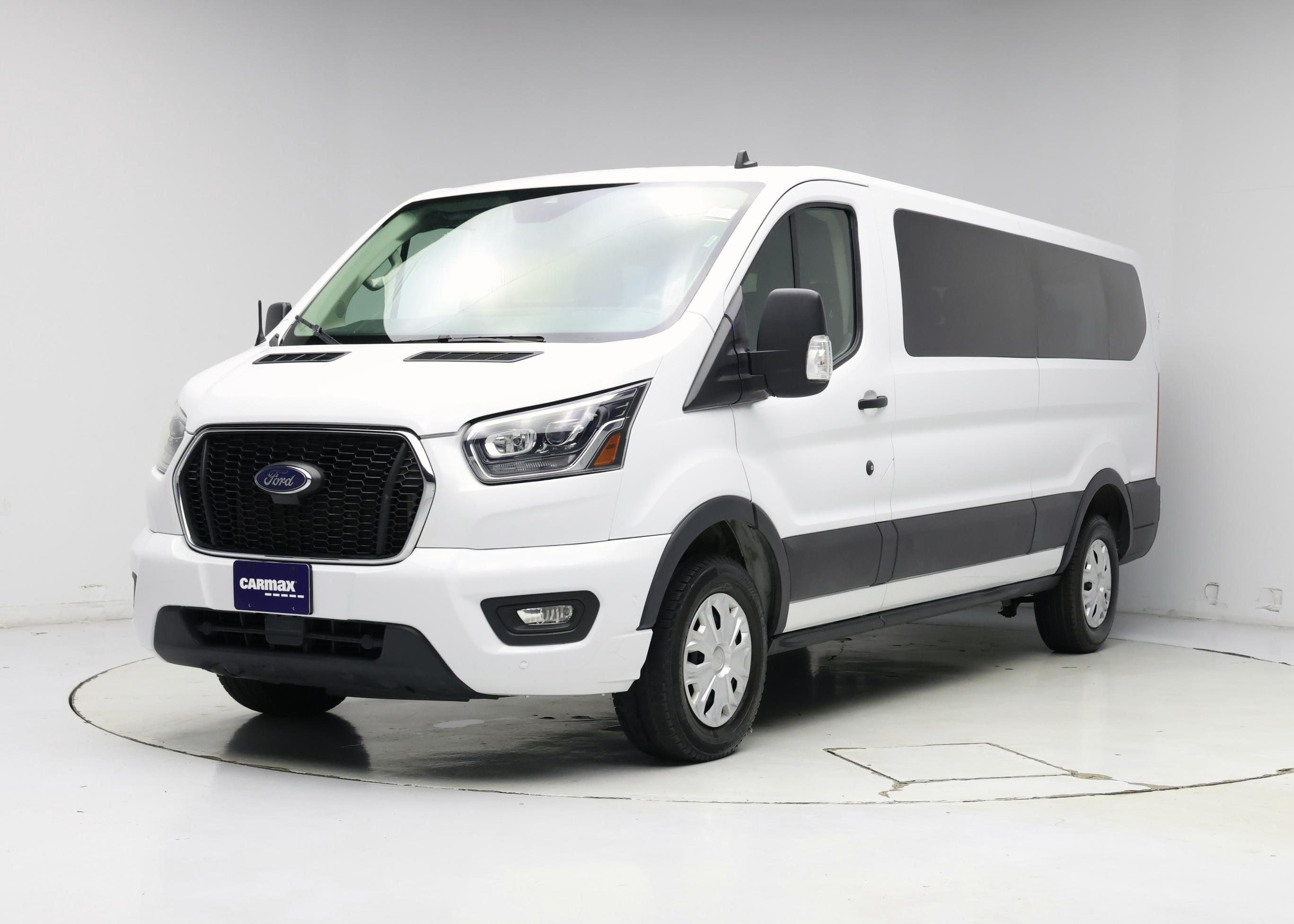 Thumbnail: 2023 Ford Transit Series - 4