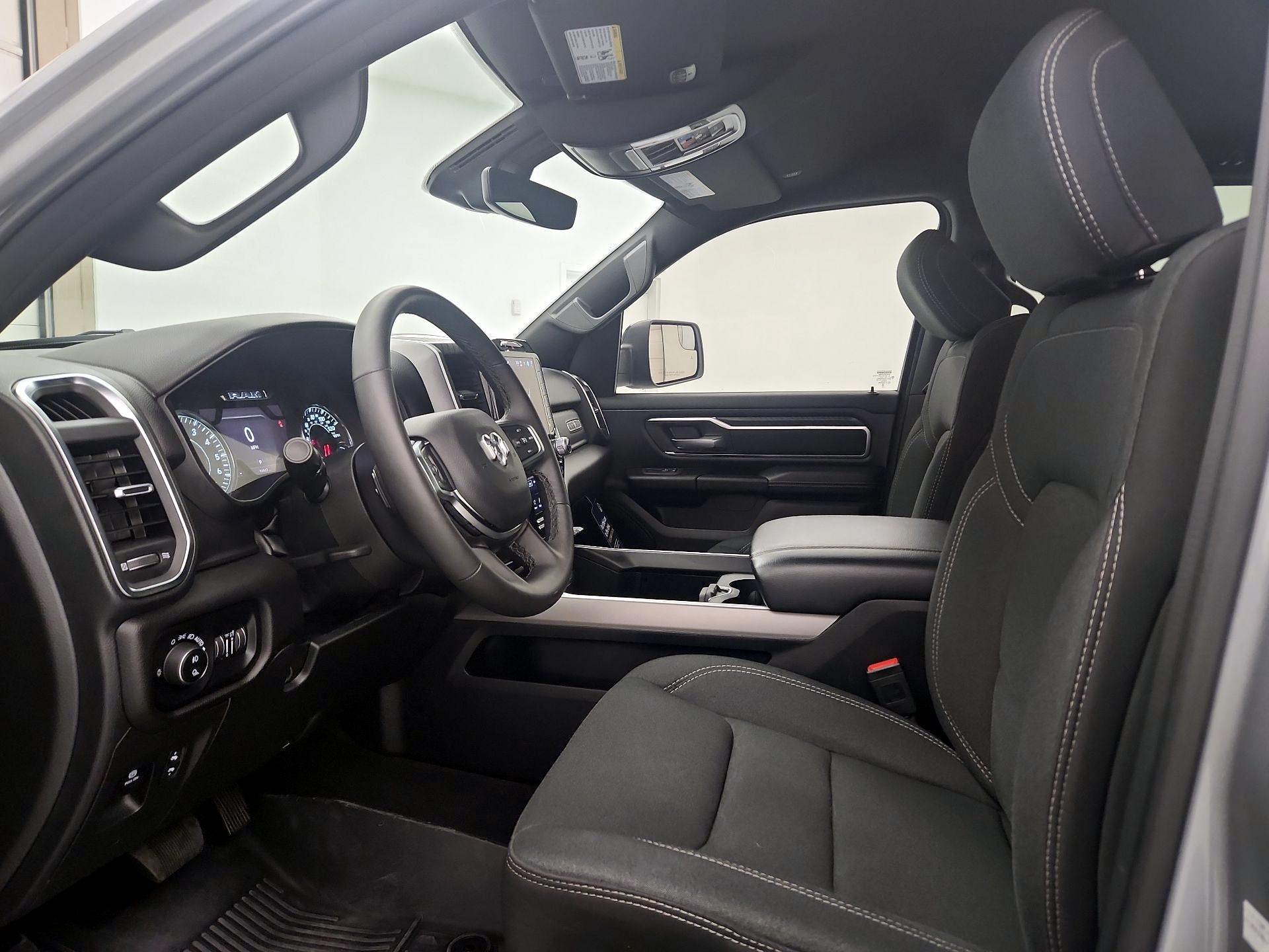 Thumbnail: 2025 RAM 1500 - 11