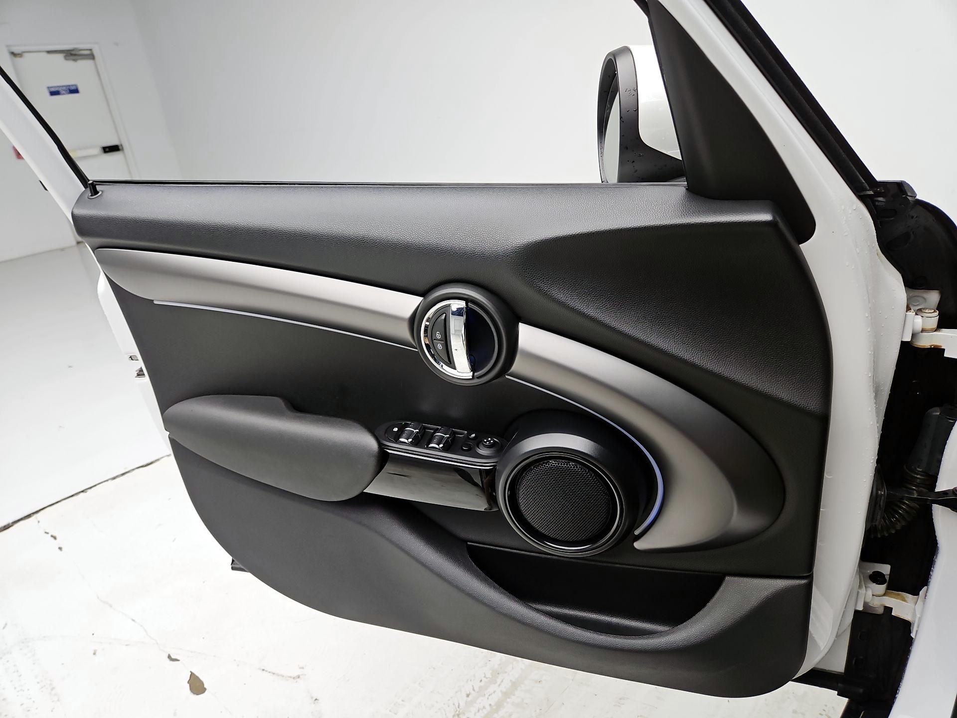 Thumbnail: 2024 MINI Cooper Hardtop - 12