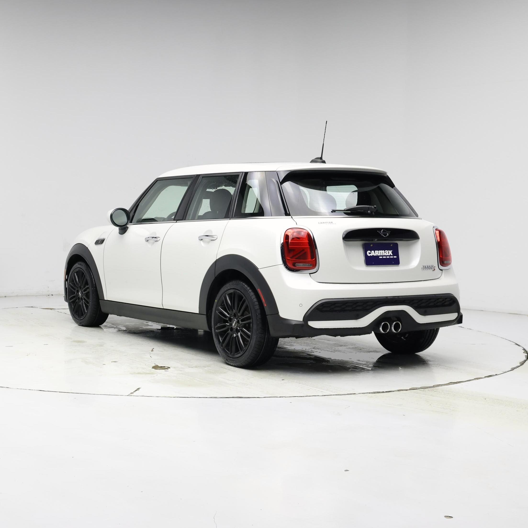 Thumbnail: 2024 MINI Cooper Hardtop - 2