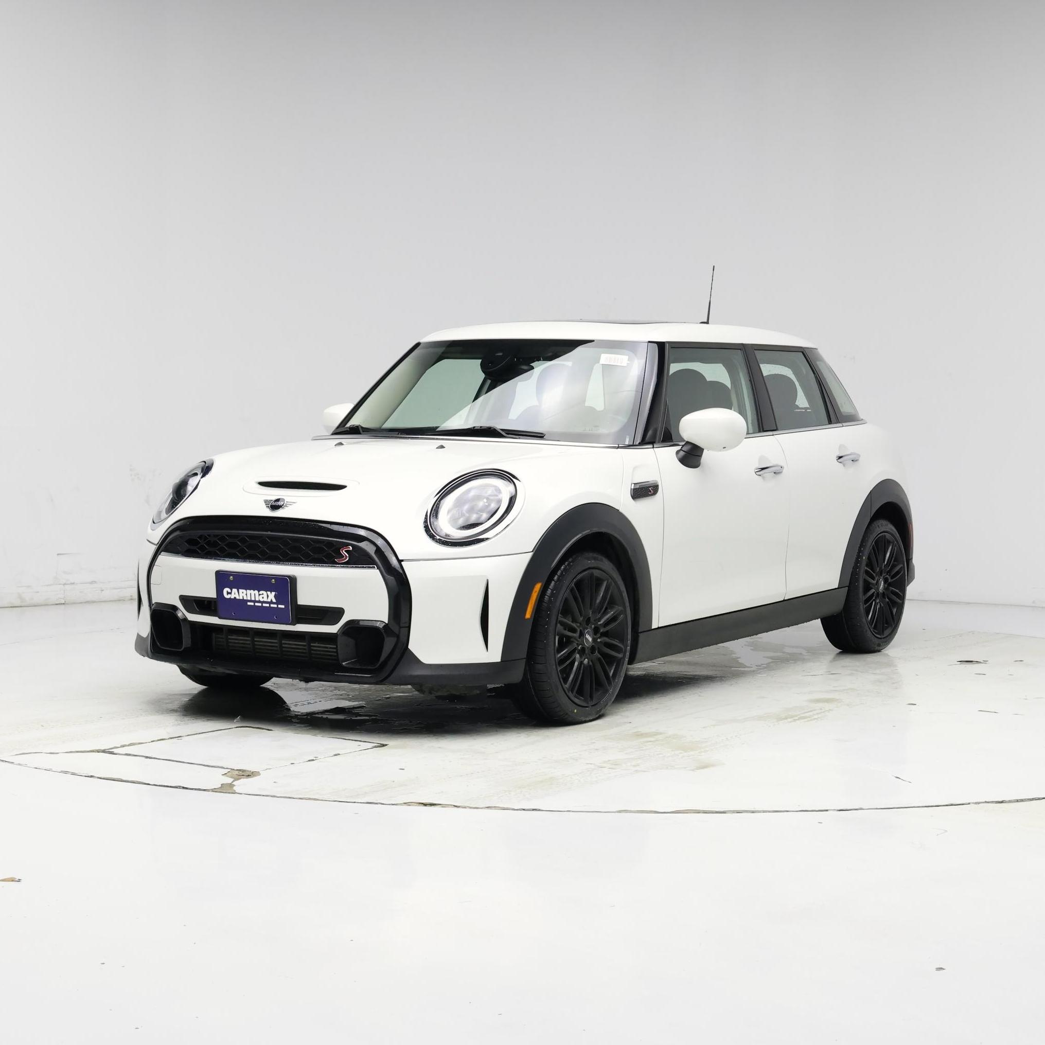 Thumbnail: 2024 MINI Cooper Hardtop - 4