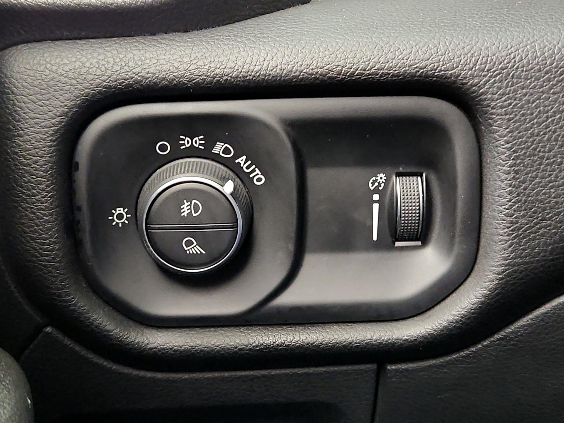 Thumbnail: 2023 RAM 1500 - 13