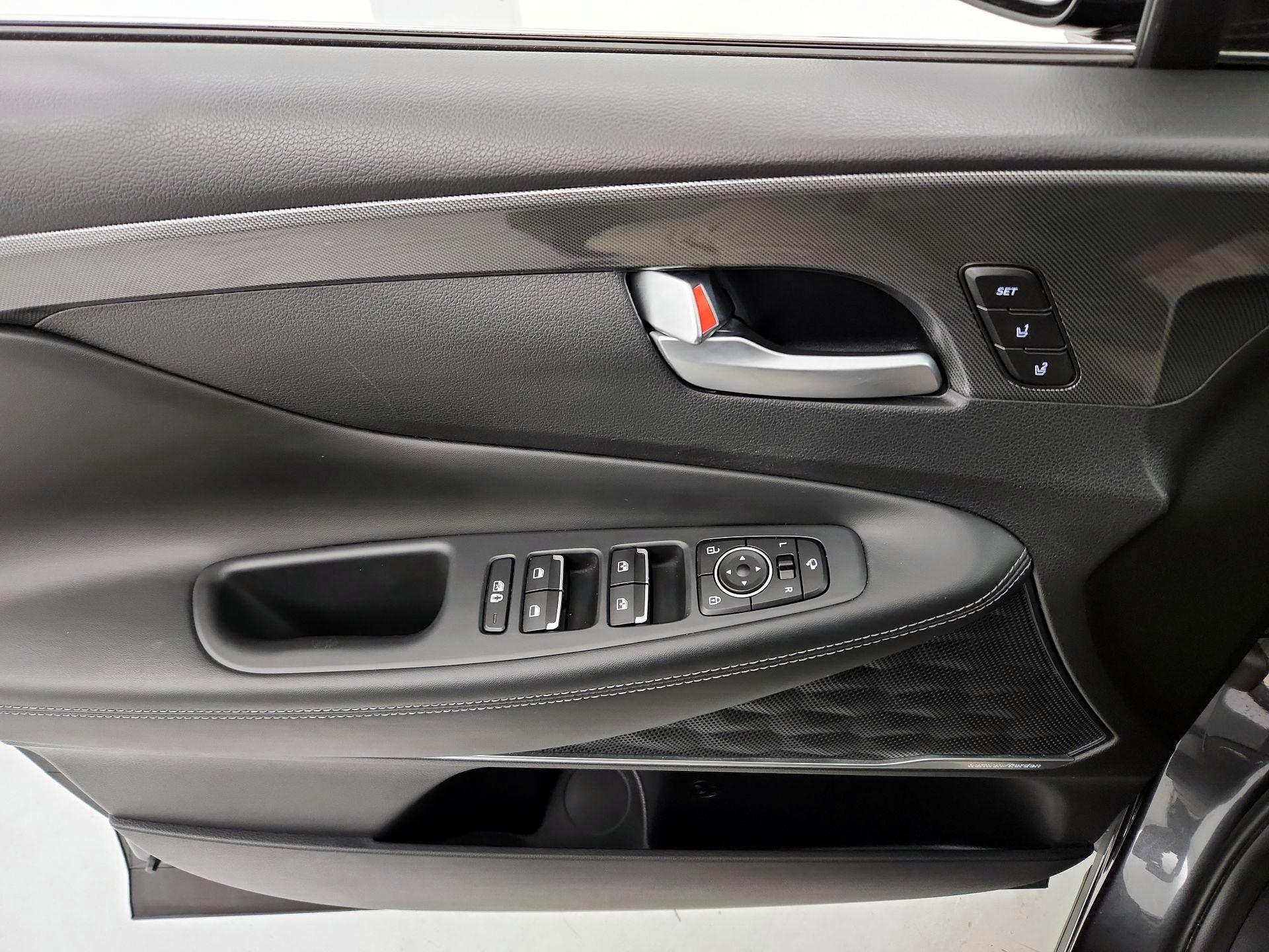 Thumbnail: 2023 Hyundai Santa Fe - 12