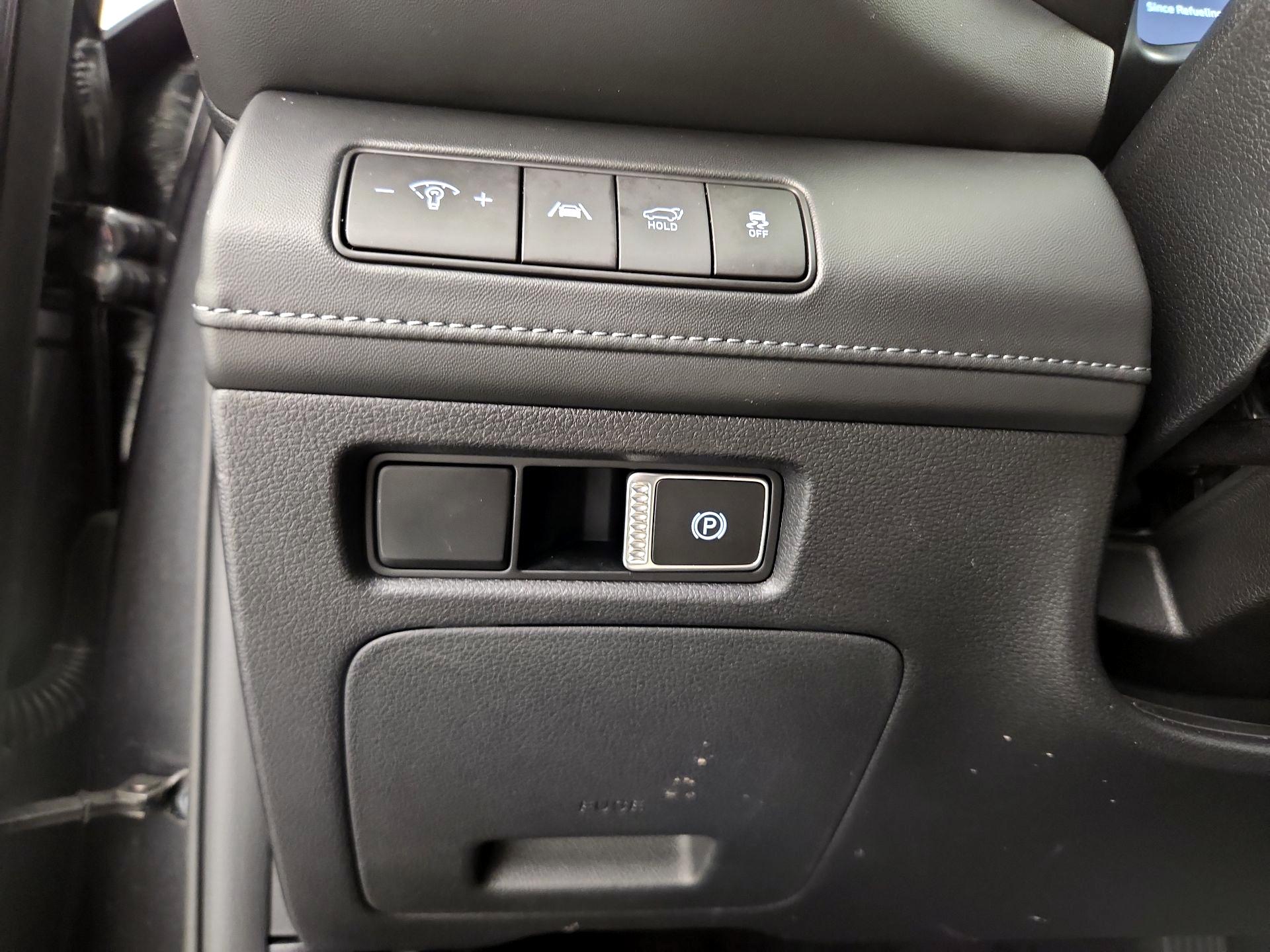 Thumbnail: 2023 Hyundai Santa Fe - 13