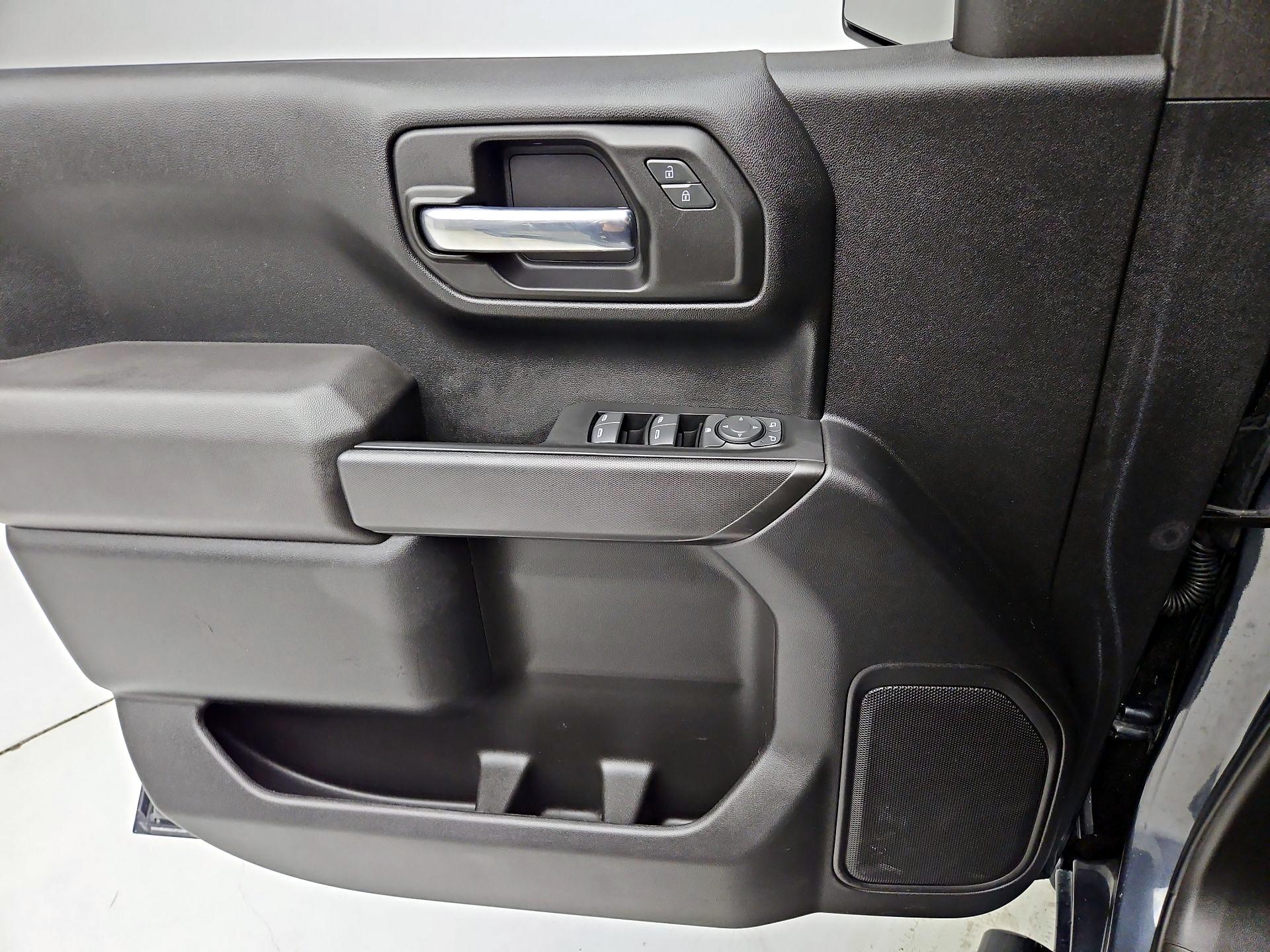 Thumbnail: 2022 Chevrolet Silverado 1500 - 12