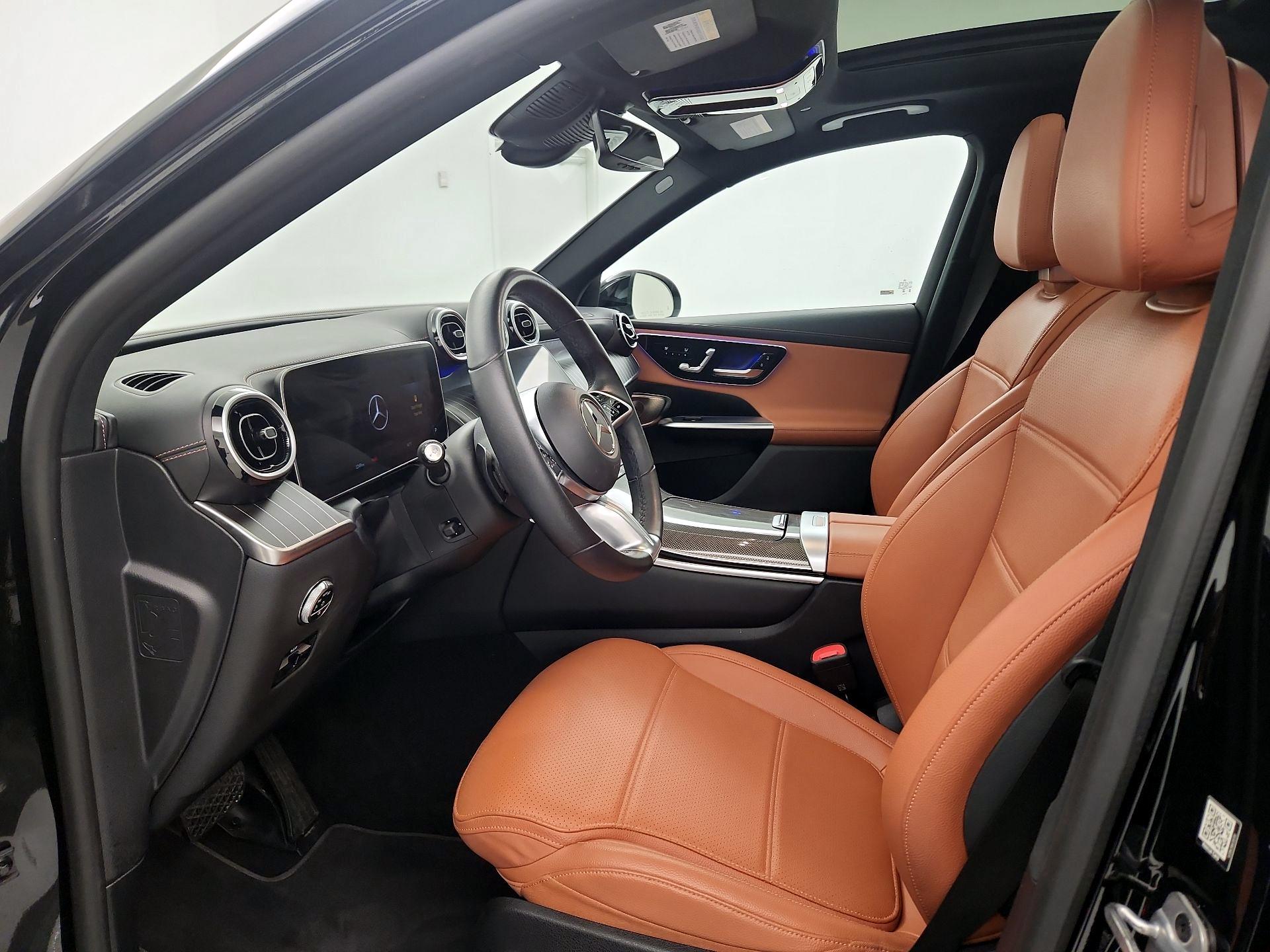 Thumbnail: 2023 Mercedes-Benz GLC - 11