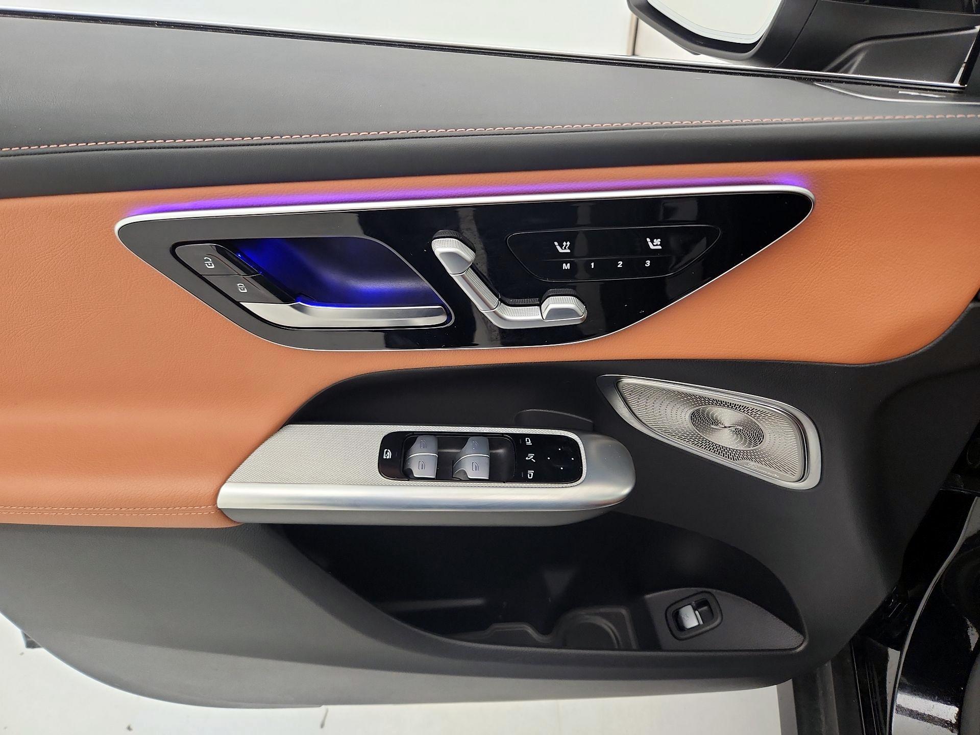 Thumbnail: 2023 Mercedes-Benz GLC - 12