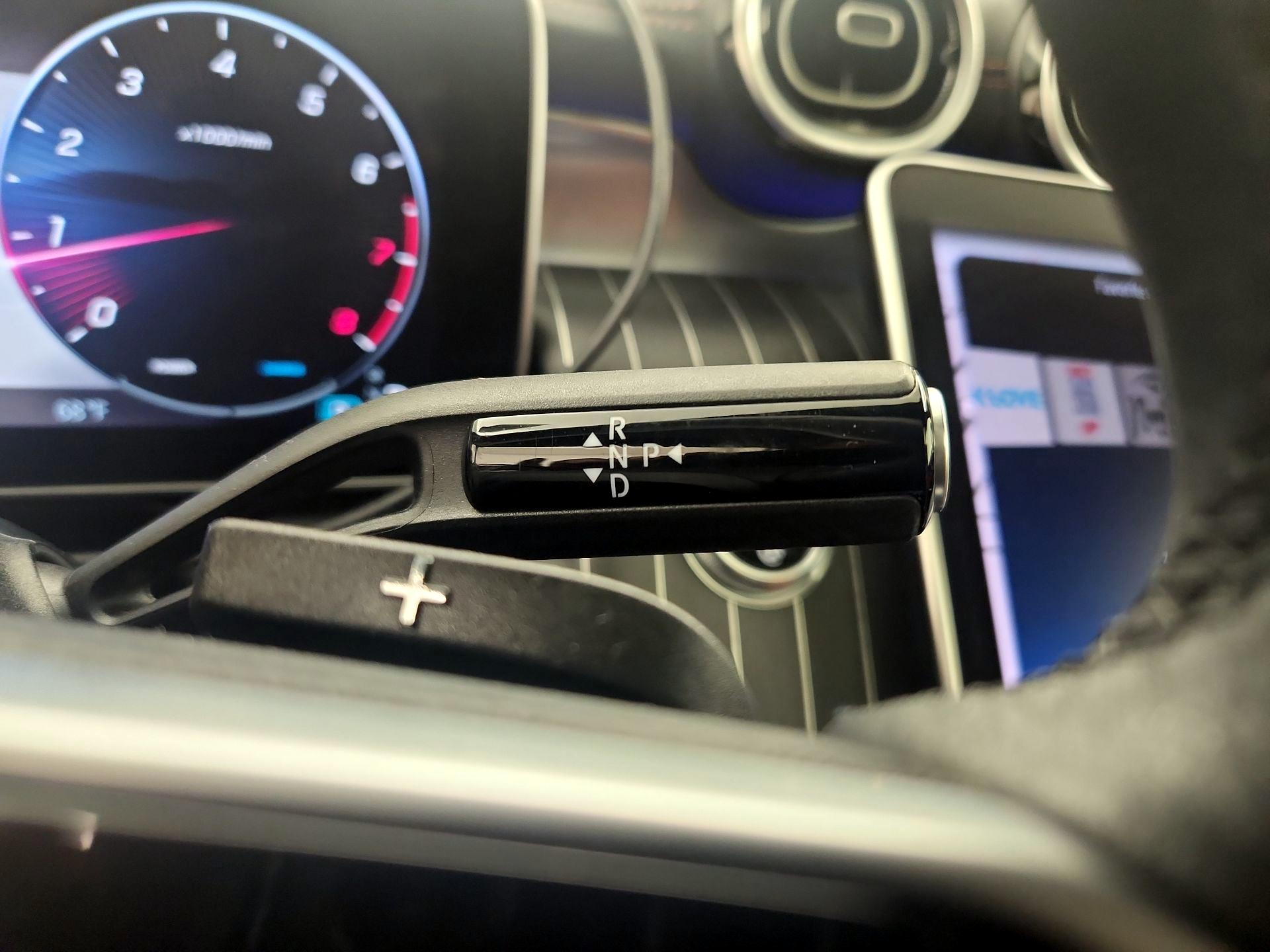 Thumbnail: 2023 Mercedes-Benz GLC - 18