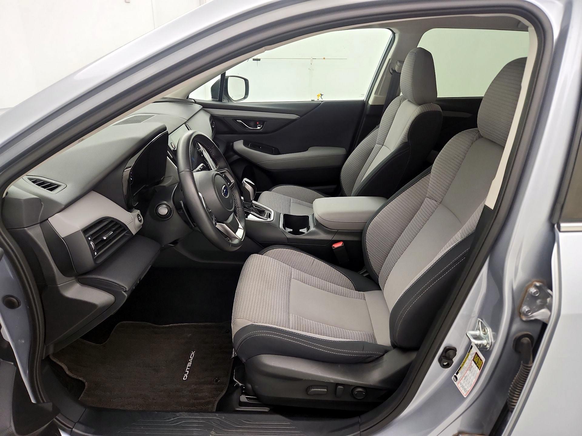 Thumbnail: 2022 Subaru Outback - 11