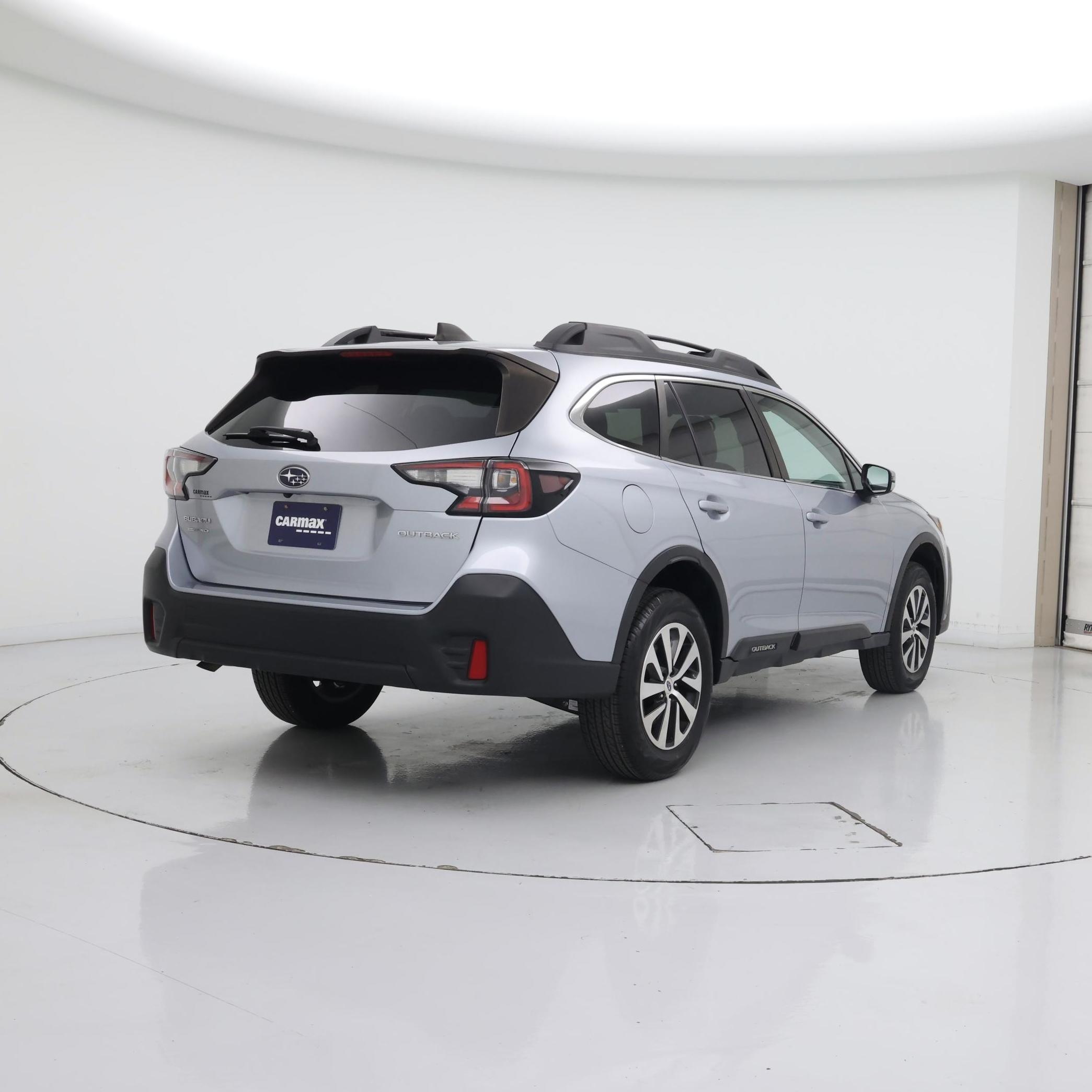 Thumbnail: 2022 Subaru Outback - 8