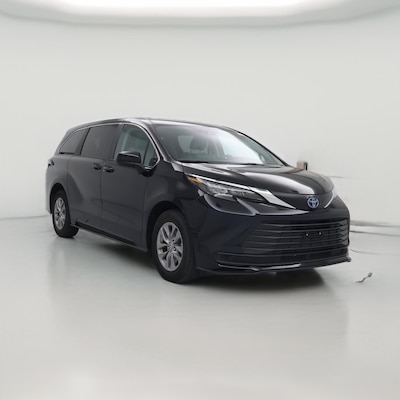 2024 Toyota Sienna Hybrid LE