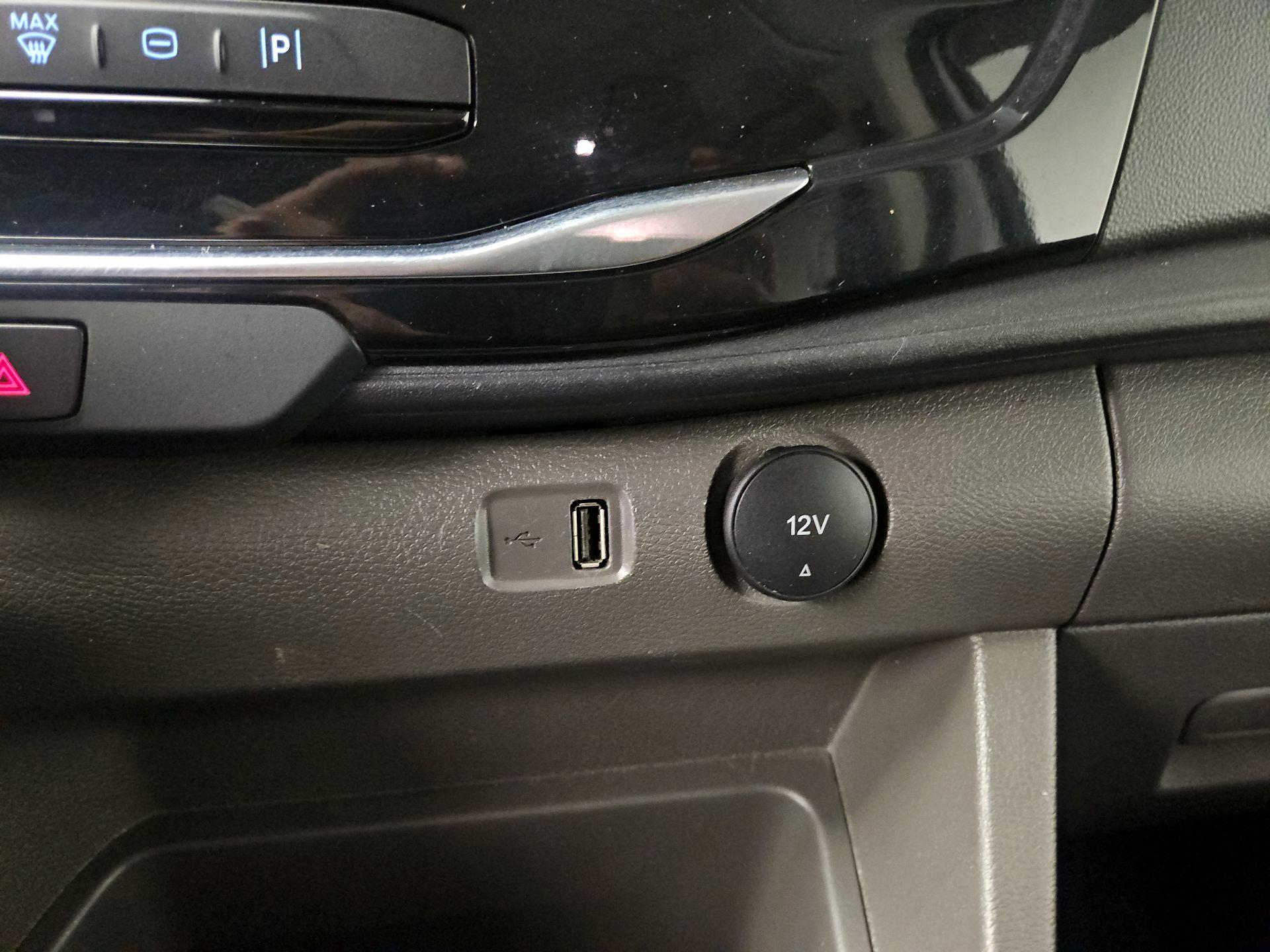 Thumbnail: 2023 Ford Transit Series - 19