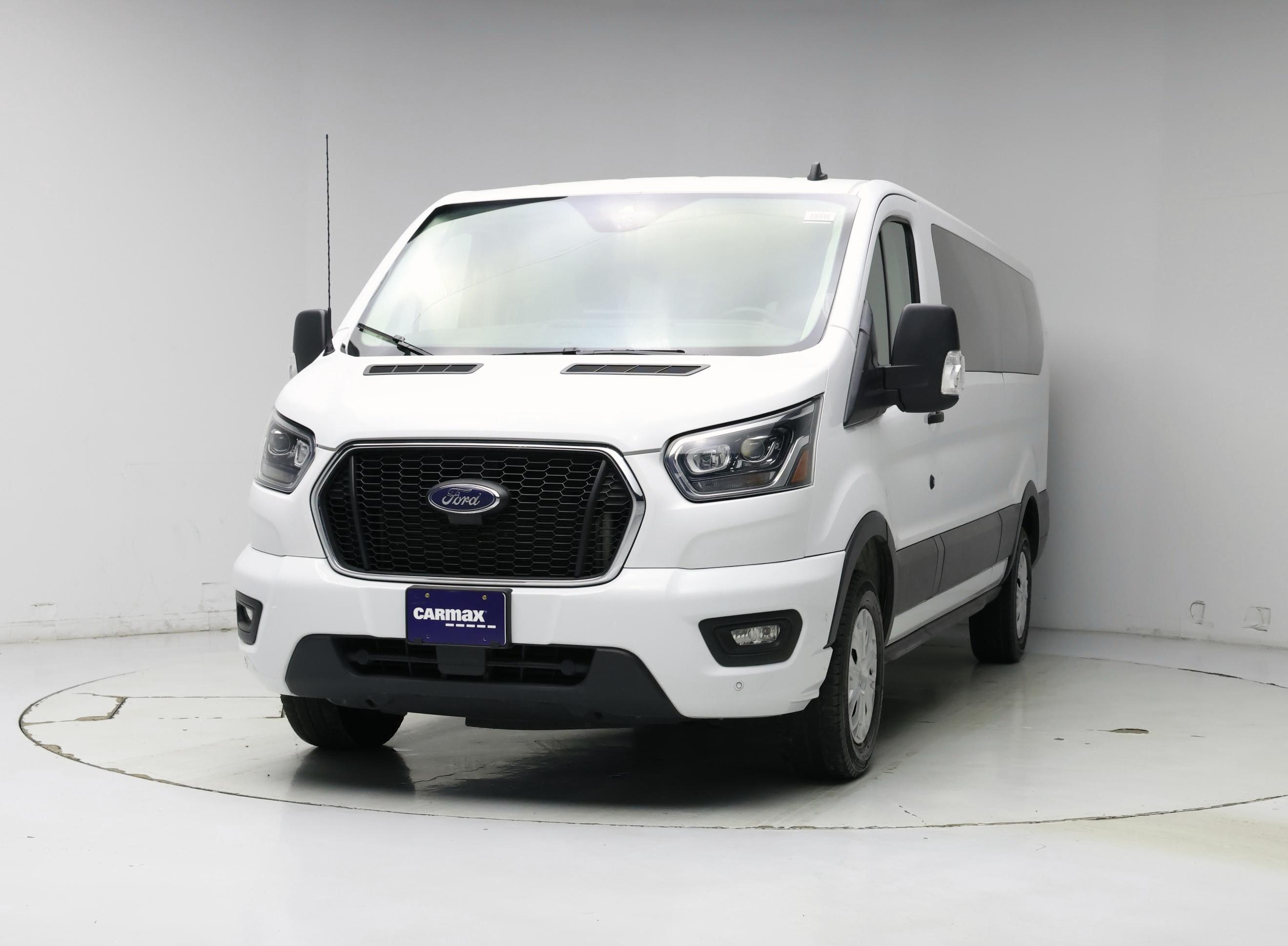 Thumbnail: 2023 Ford Transit Series - 4