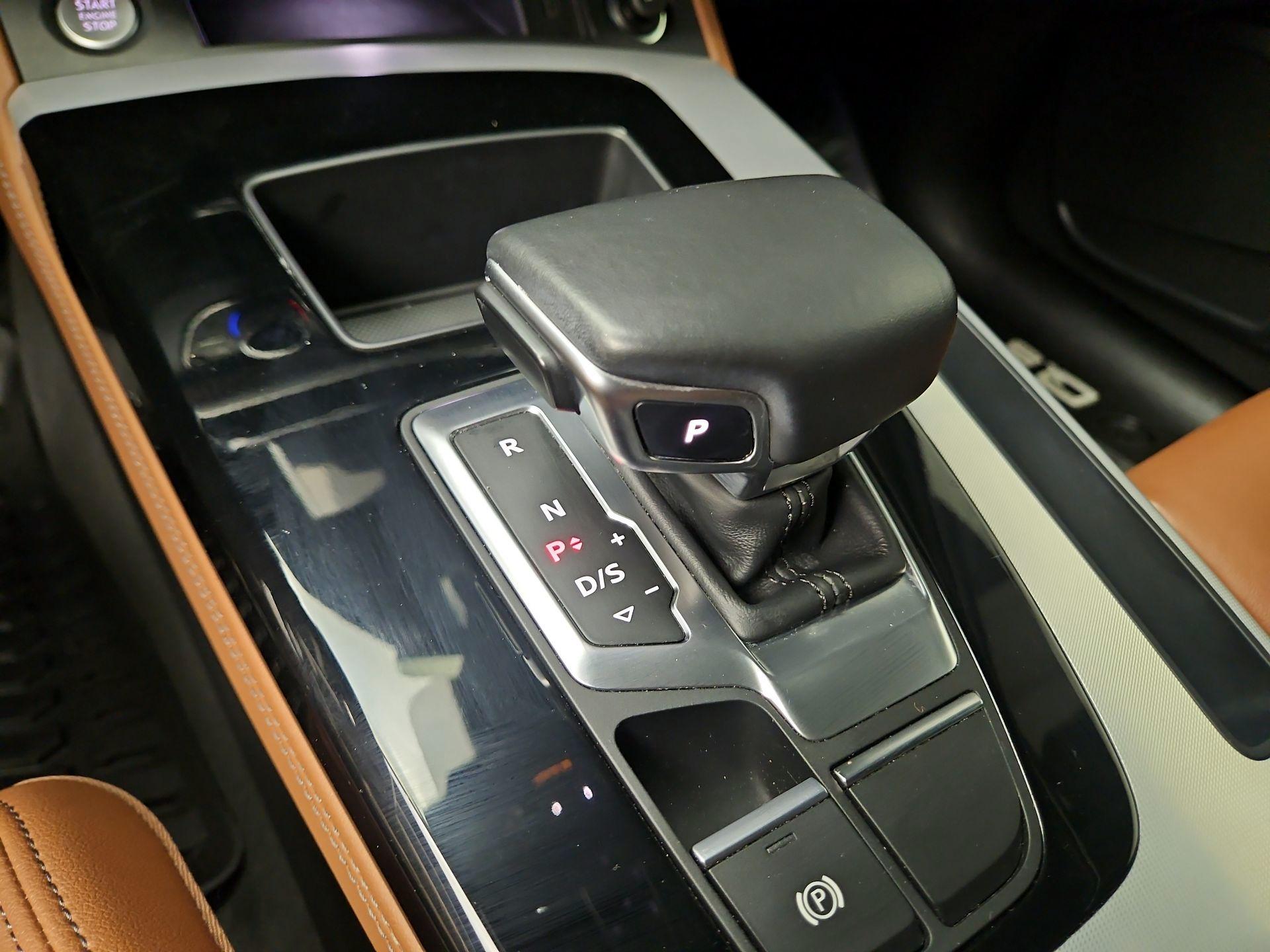 Thumbnail: 2021 Audi Q5 - 17