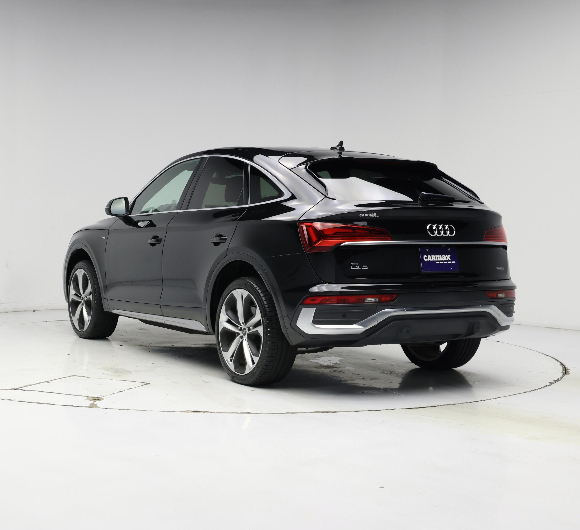 Thumbnail: 2021 Audi Q5 - 2