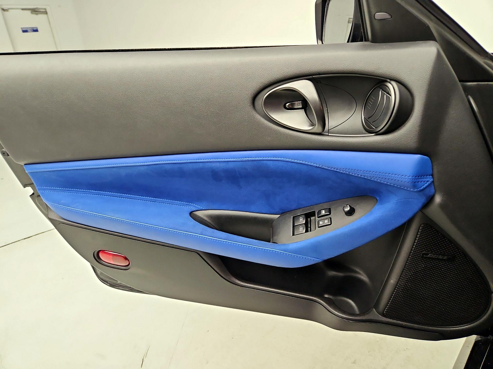 Thumbnail: 2023 Nissan Z - 12