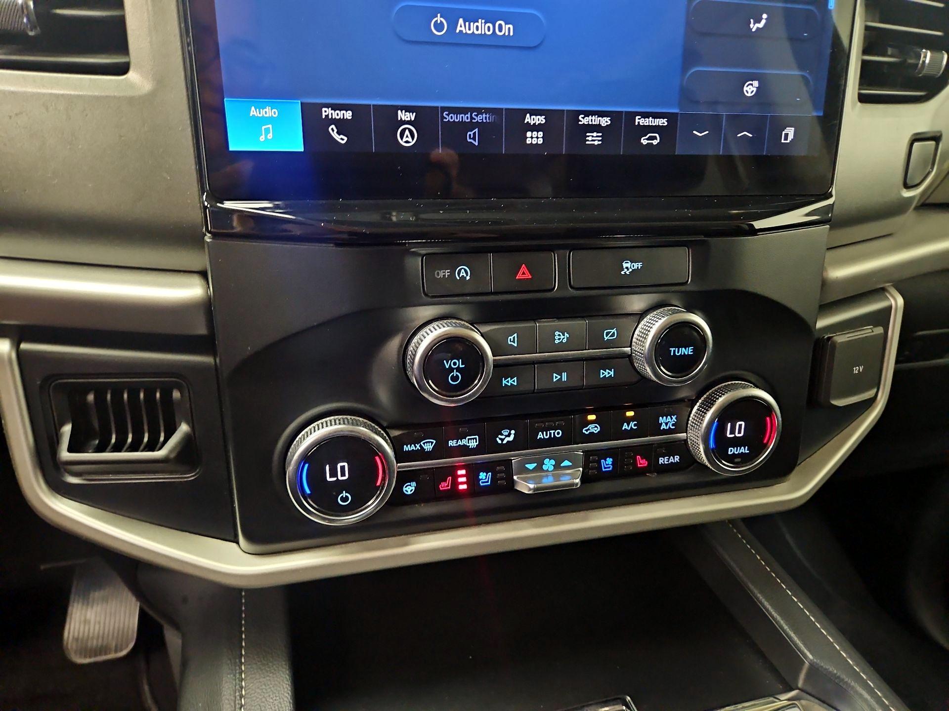 Thumbnail: 2024 Ford Expedition - 17