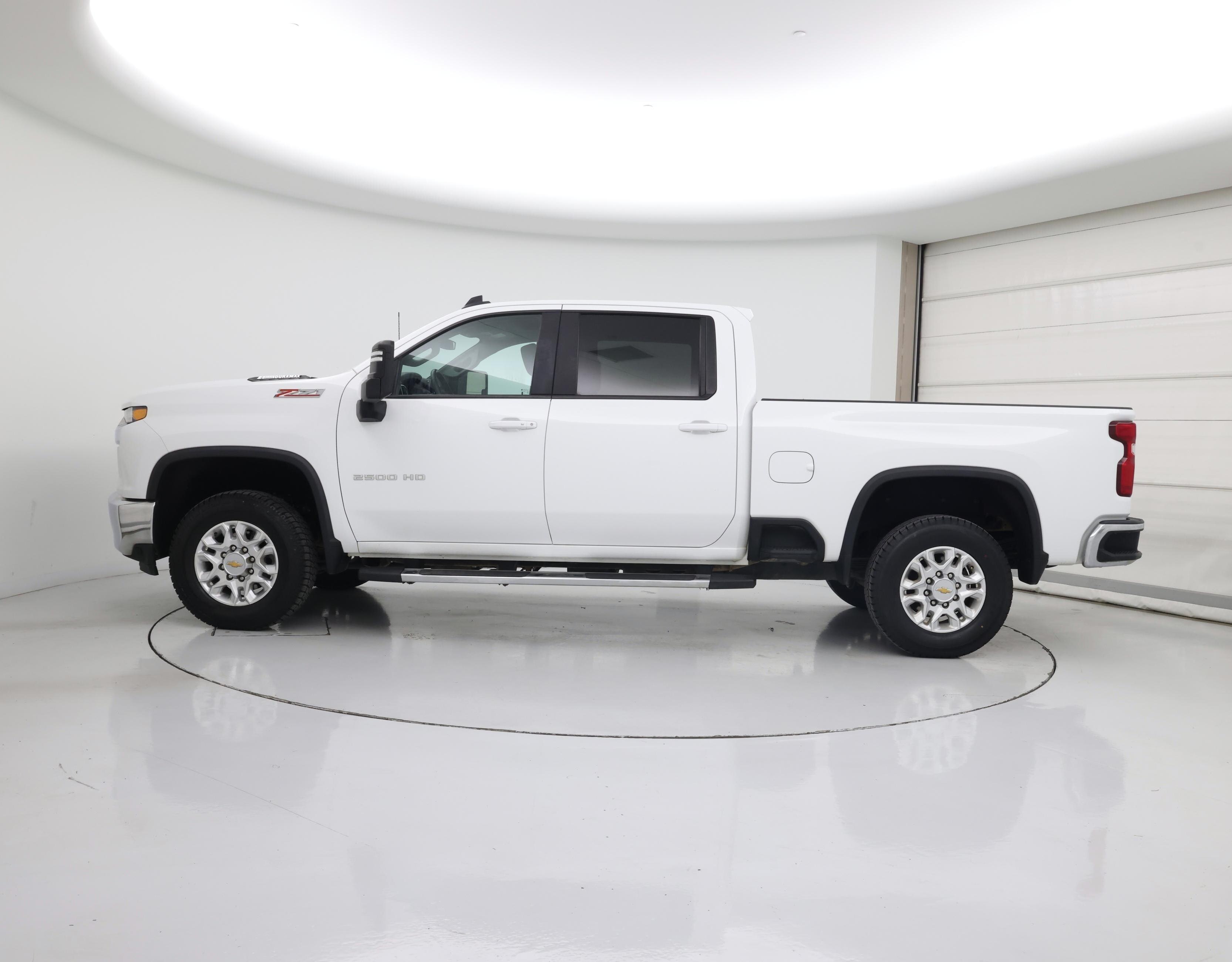 Thumbnail: 2023 Chevrolet Silverado 2500 - 3