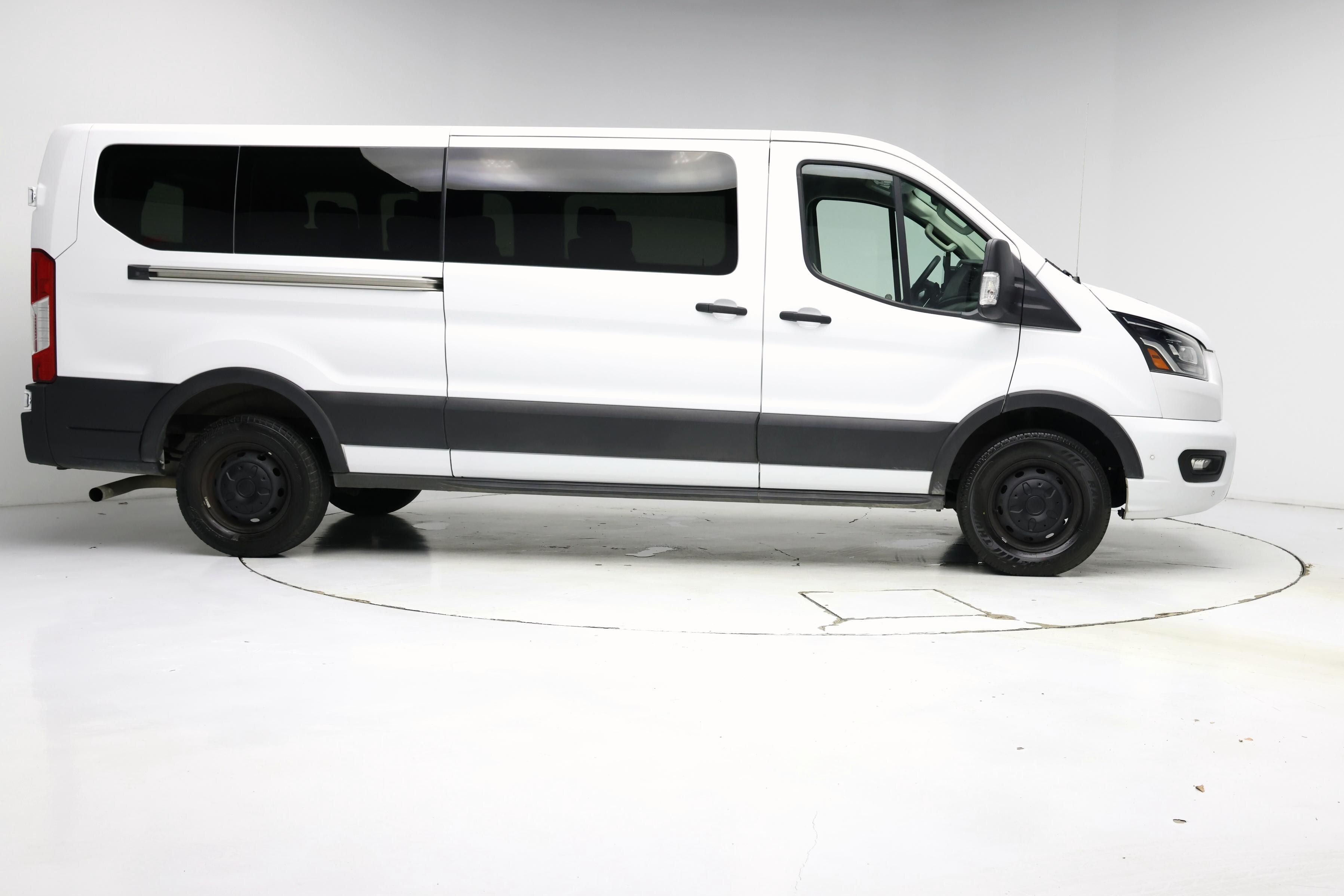 Thumbnail: 2023 Ford Transit Series - 7