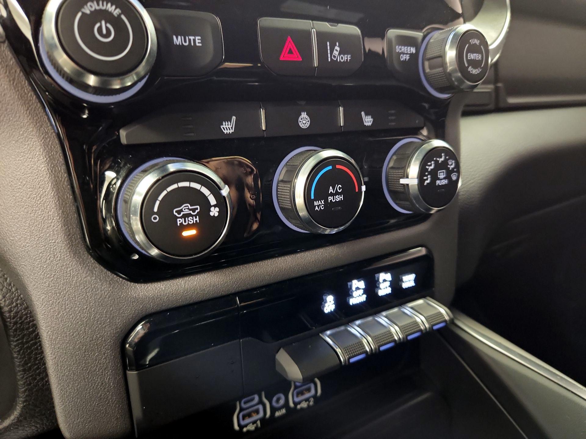 Thumbnail: 2025 RAM 1500 - 16