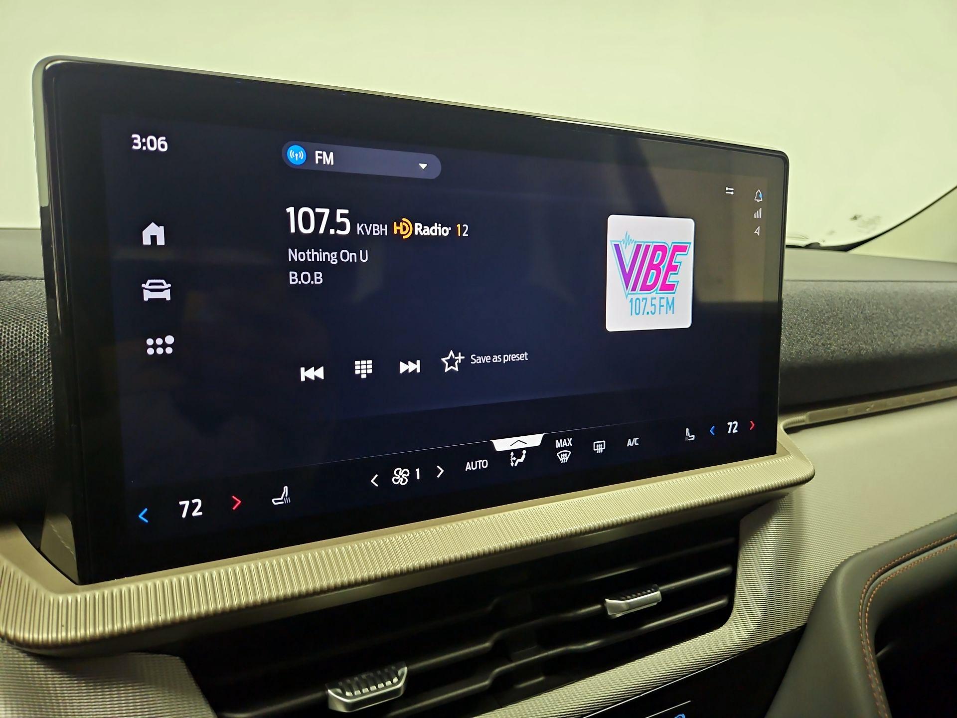 Thumbnail: 2025 Ford Explorer - 16