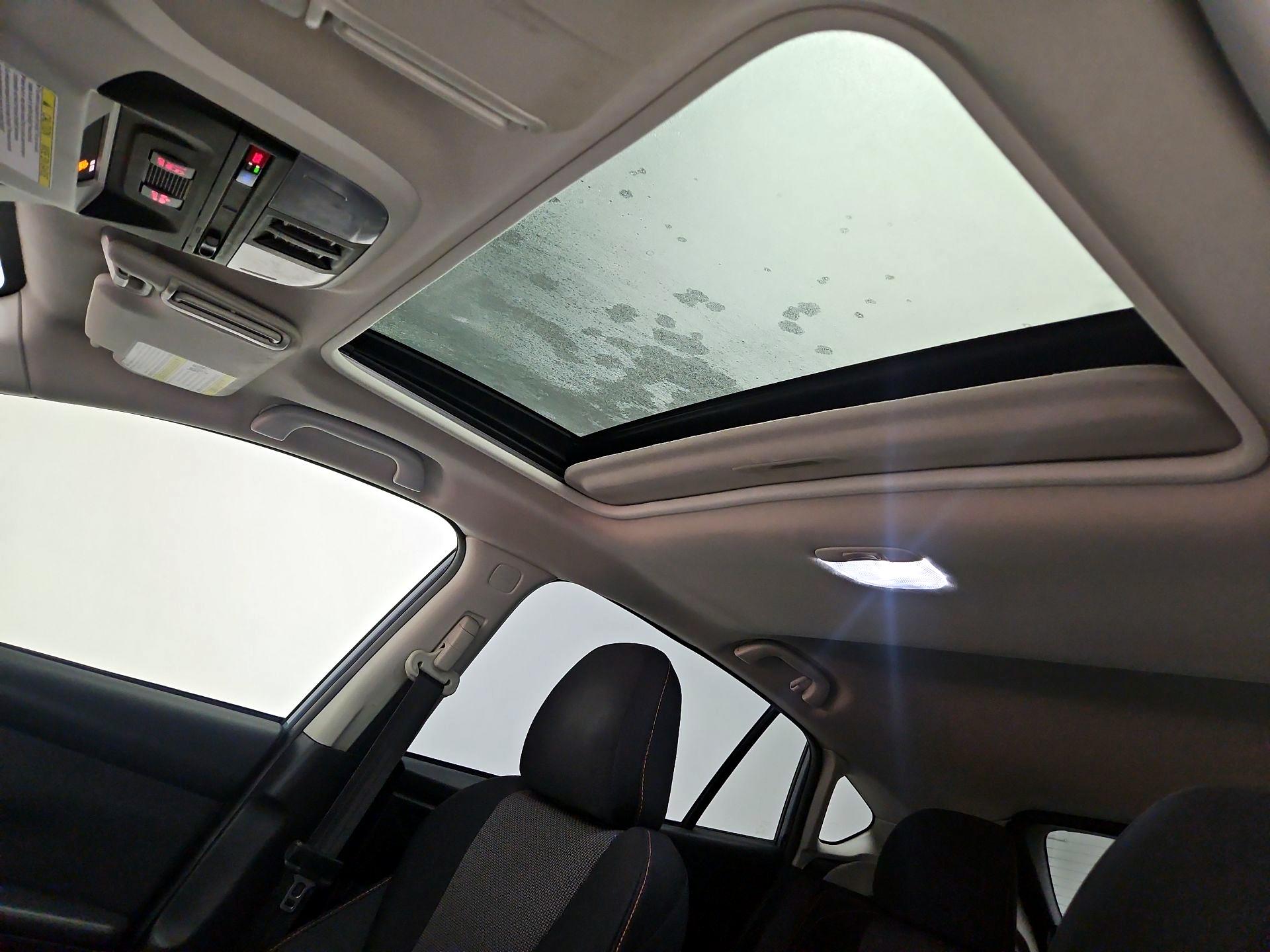 Thumbnail: 2019 Subaru Crosstrek - 19