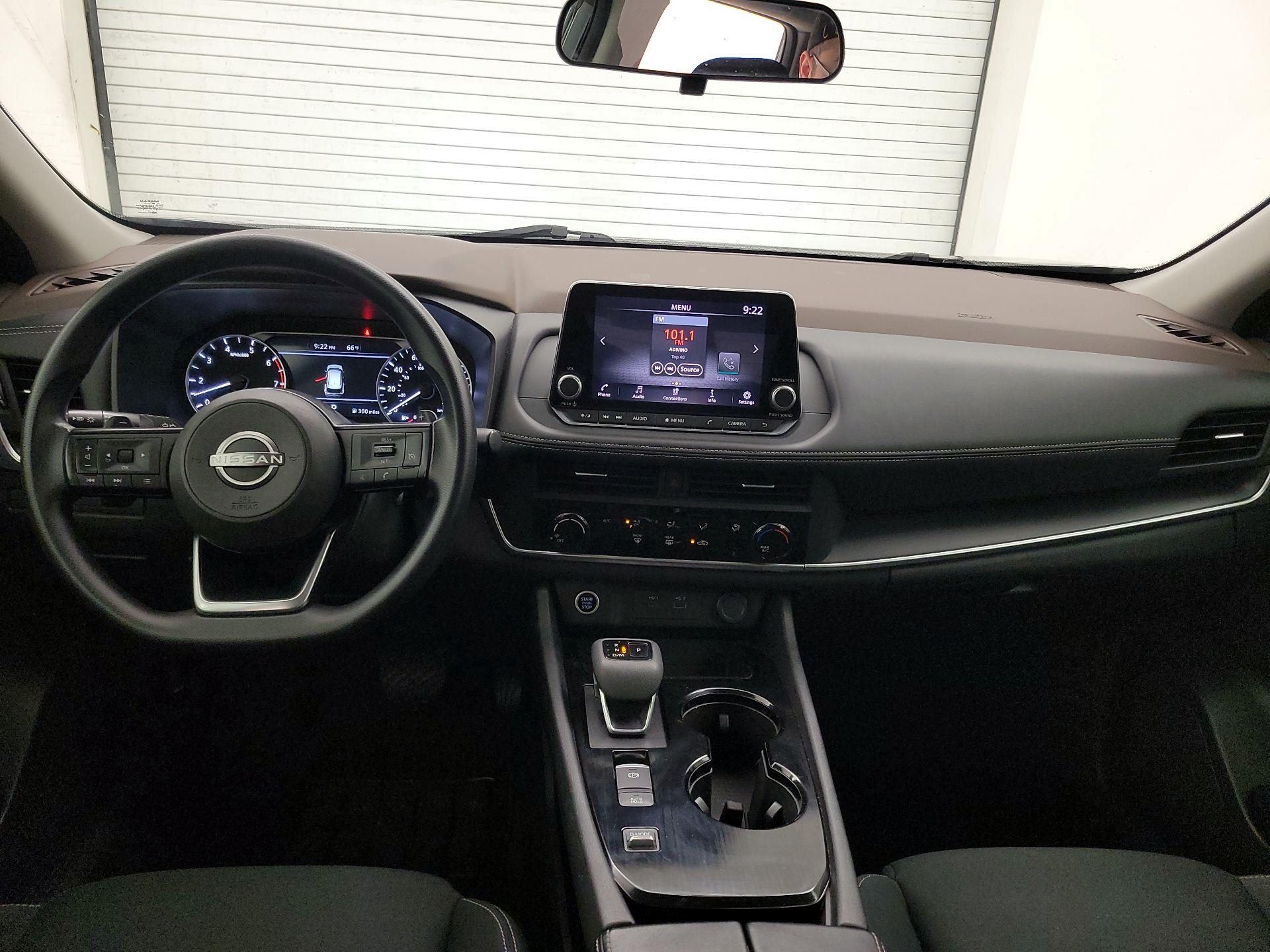 Thumbnail: 2023 Nissan Rogue - 9