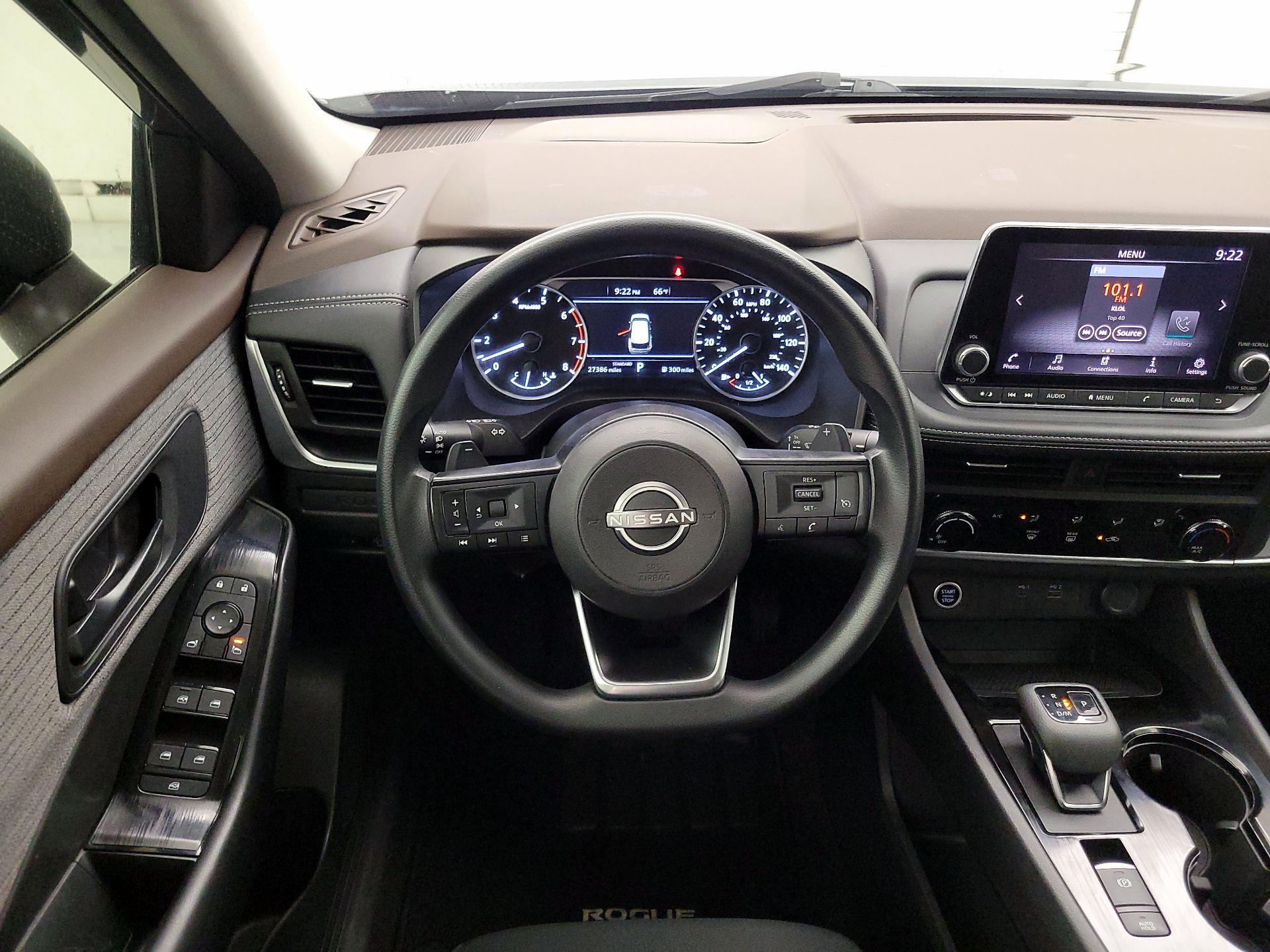 Thumbnail: 2023 Nissan Rogue - 10