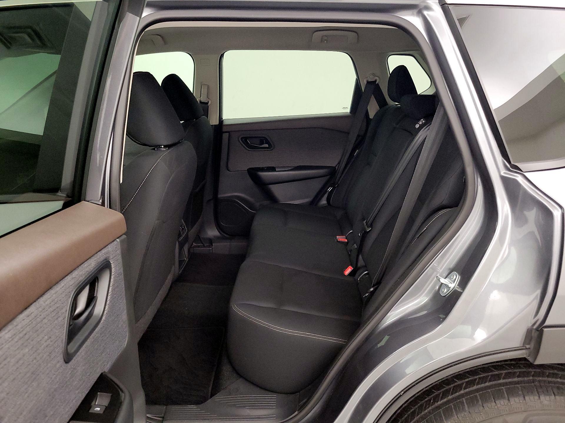 Thumbnail: 2023 Nissan Rogue - 19