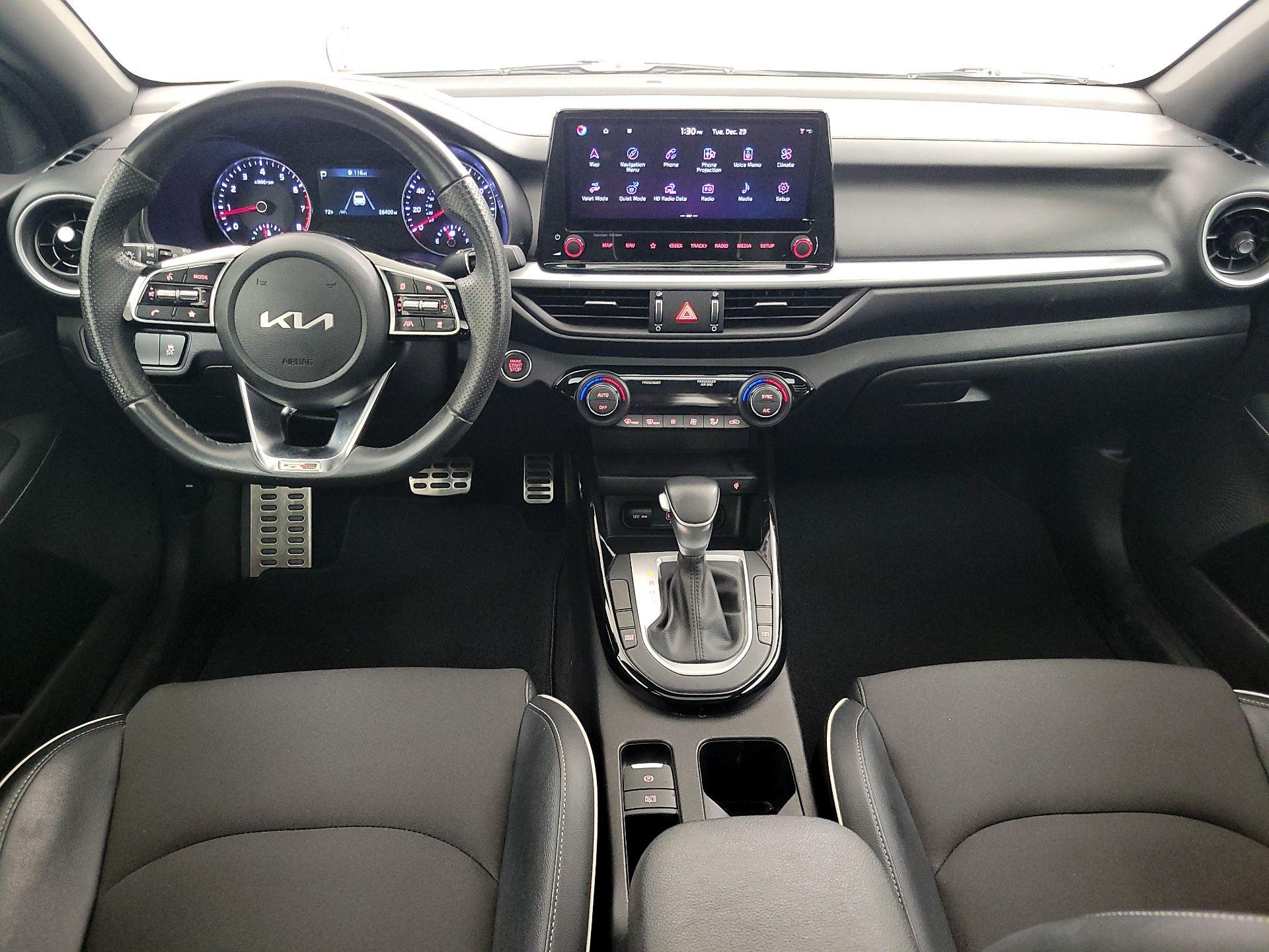 Thumbnail: 2023 Kia Forte - 9