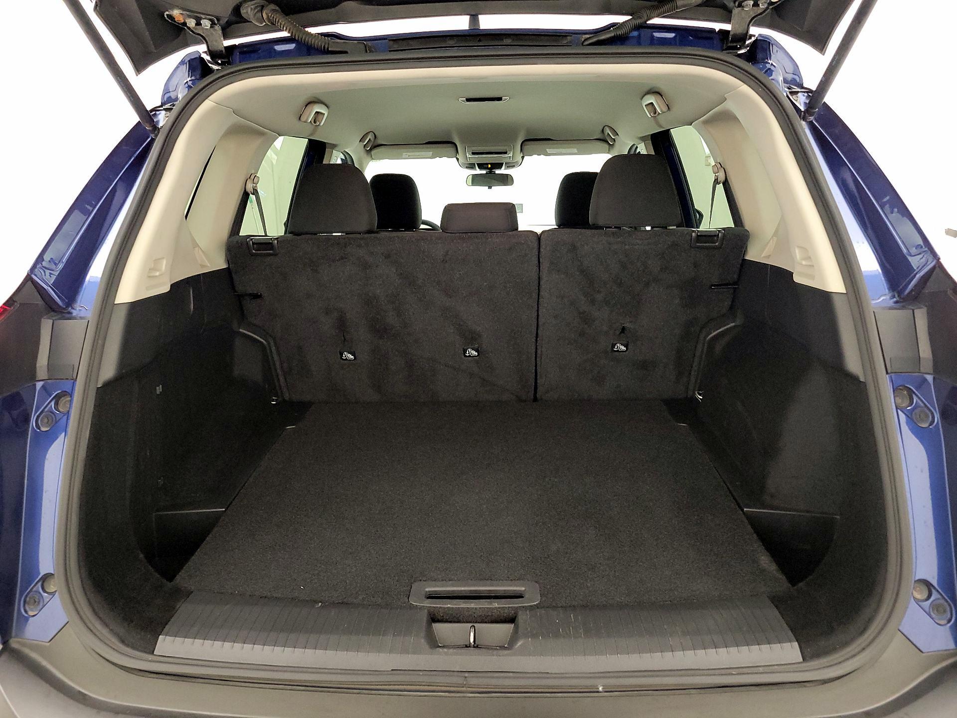 Thumbnail: 2023 Nissan Rogue - 20