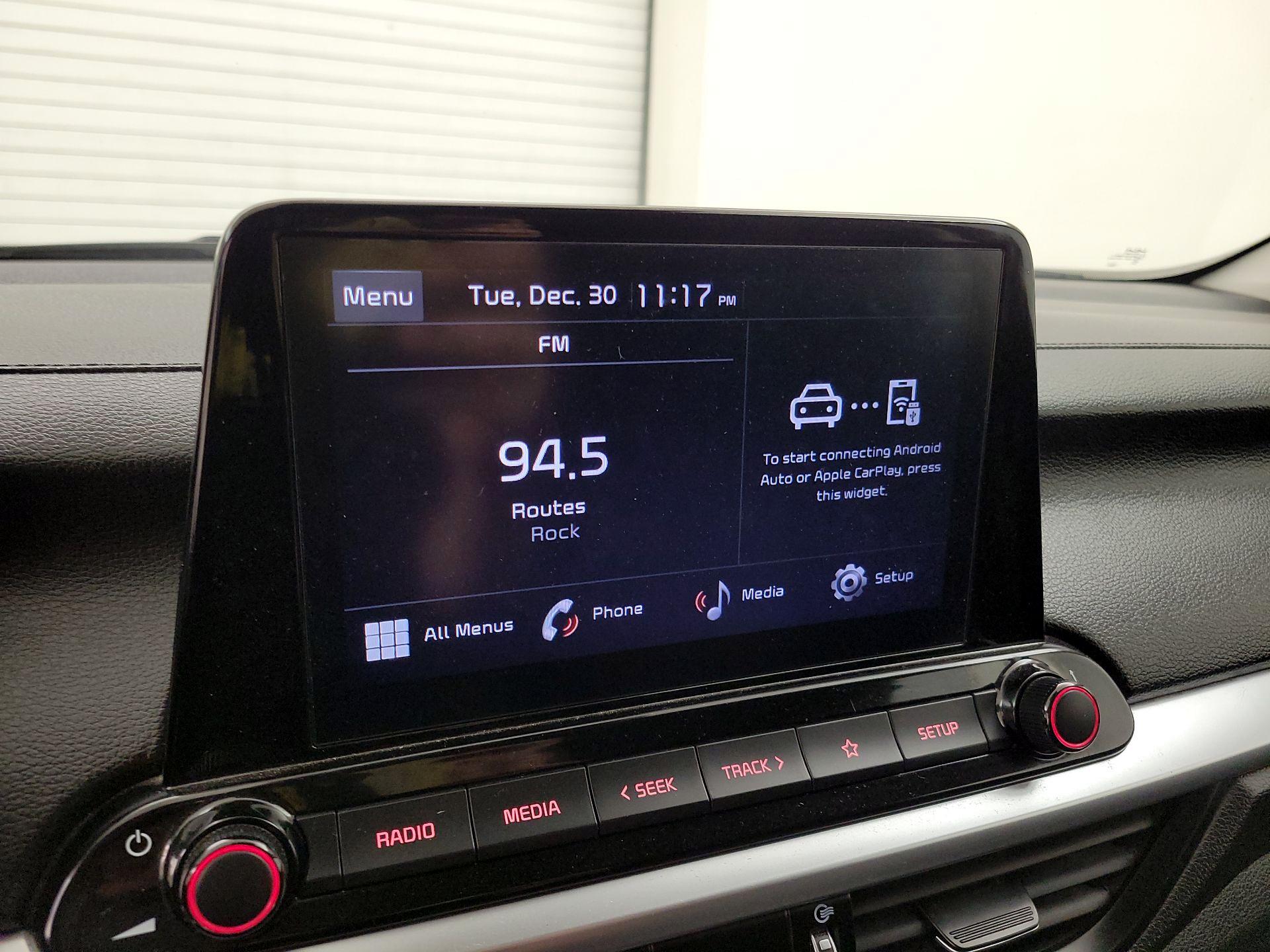 Thumbnail: 2023 Kia Forte - 15