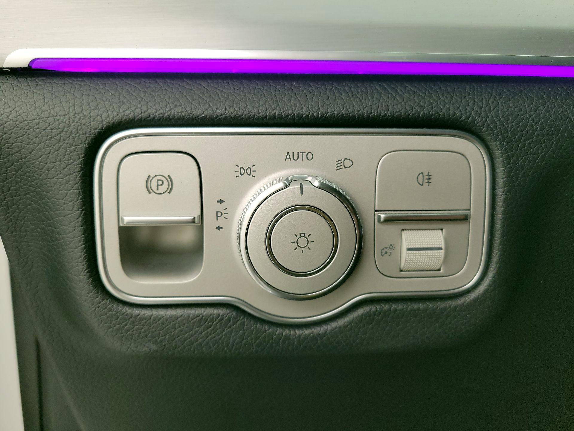 Thumbnail: 2021 Mercedes-Benz GLE - 13