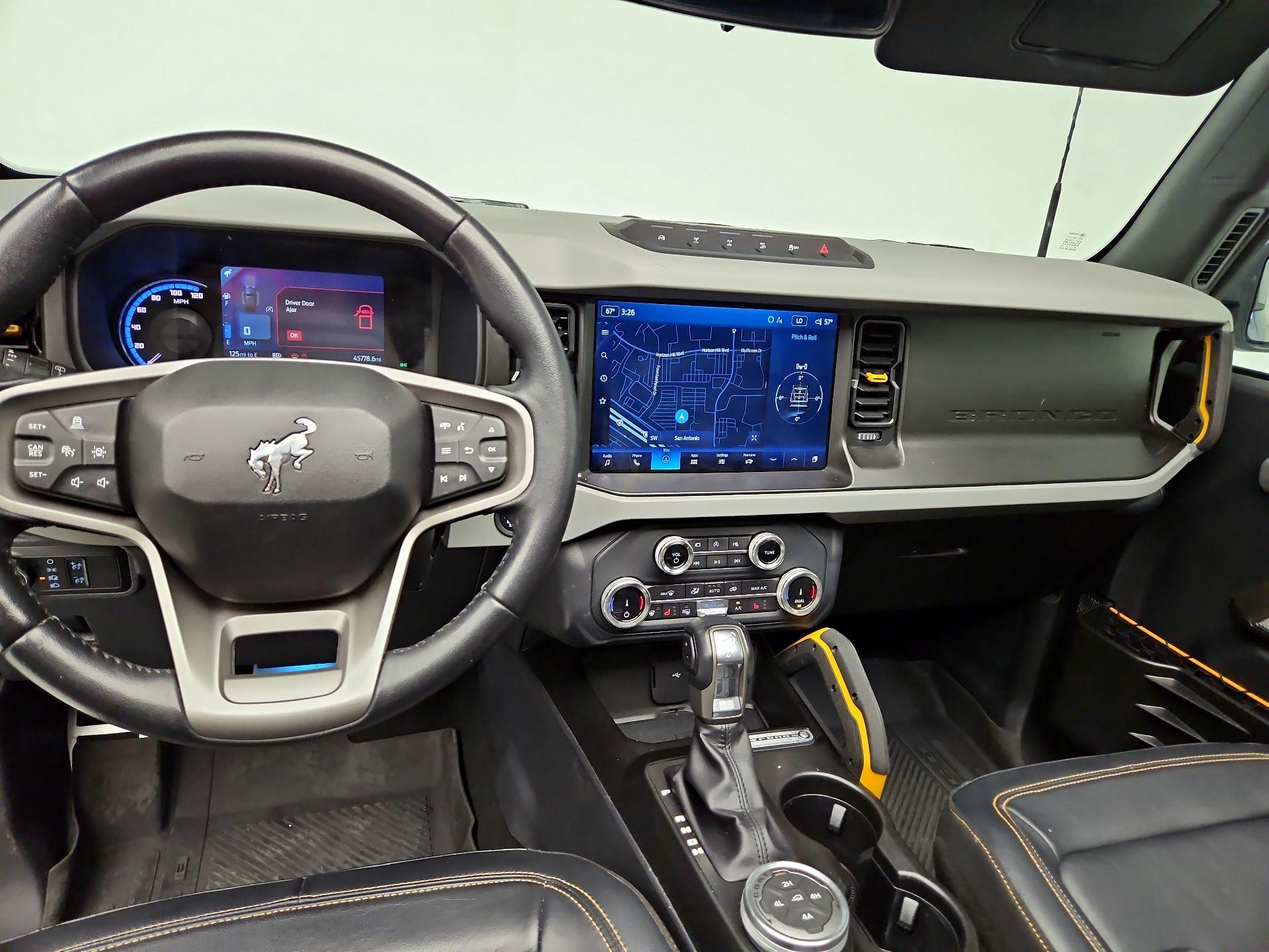 Thumbnail: 2022 Ford Bronco - 9